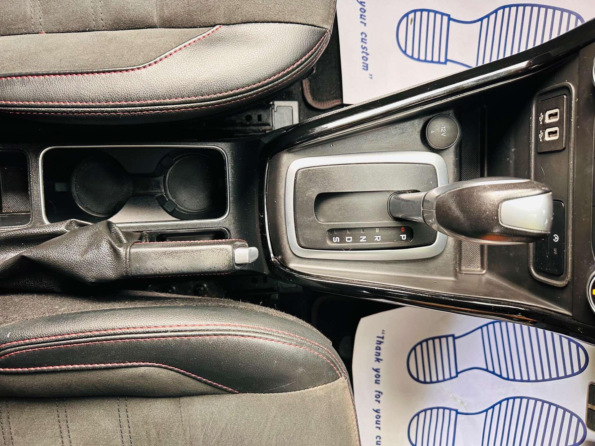 Ford Ecosport view 17