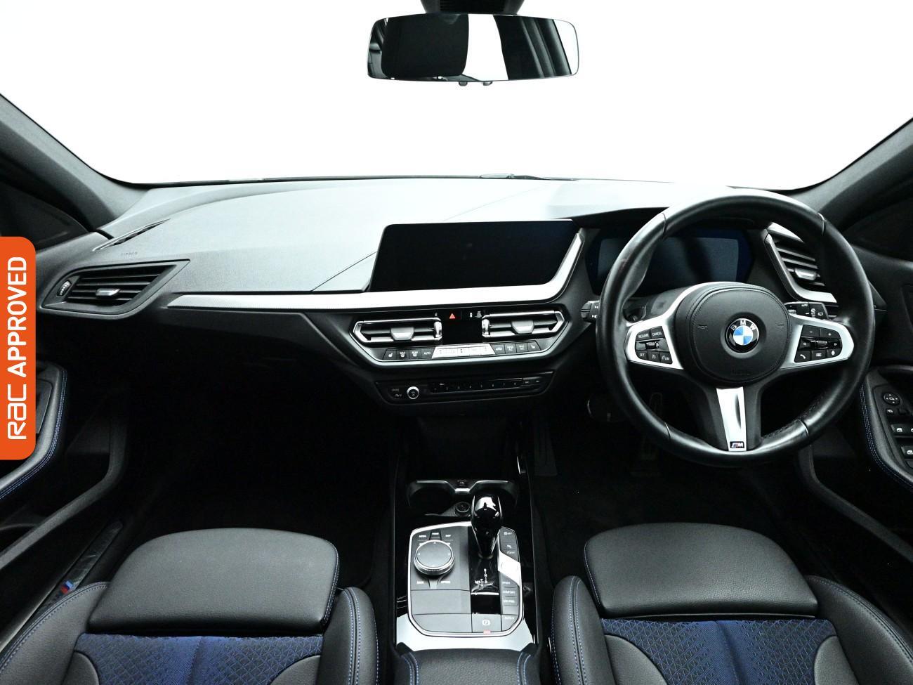 BMW 1 Series view 2