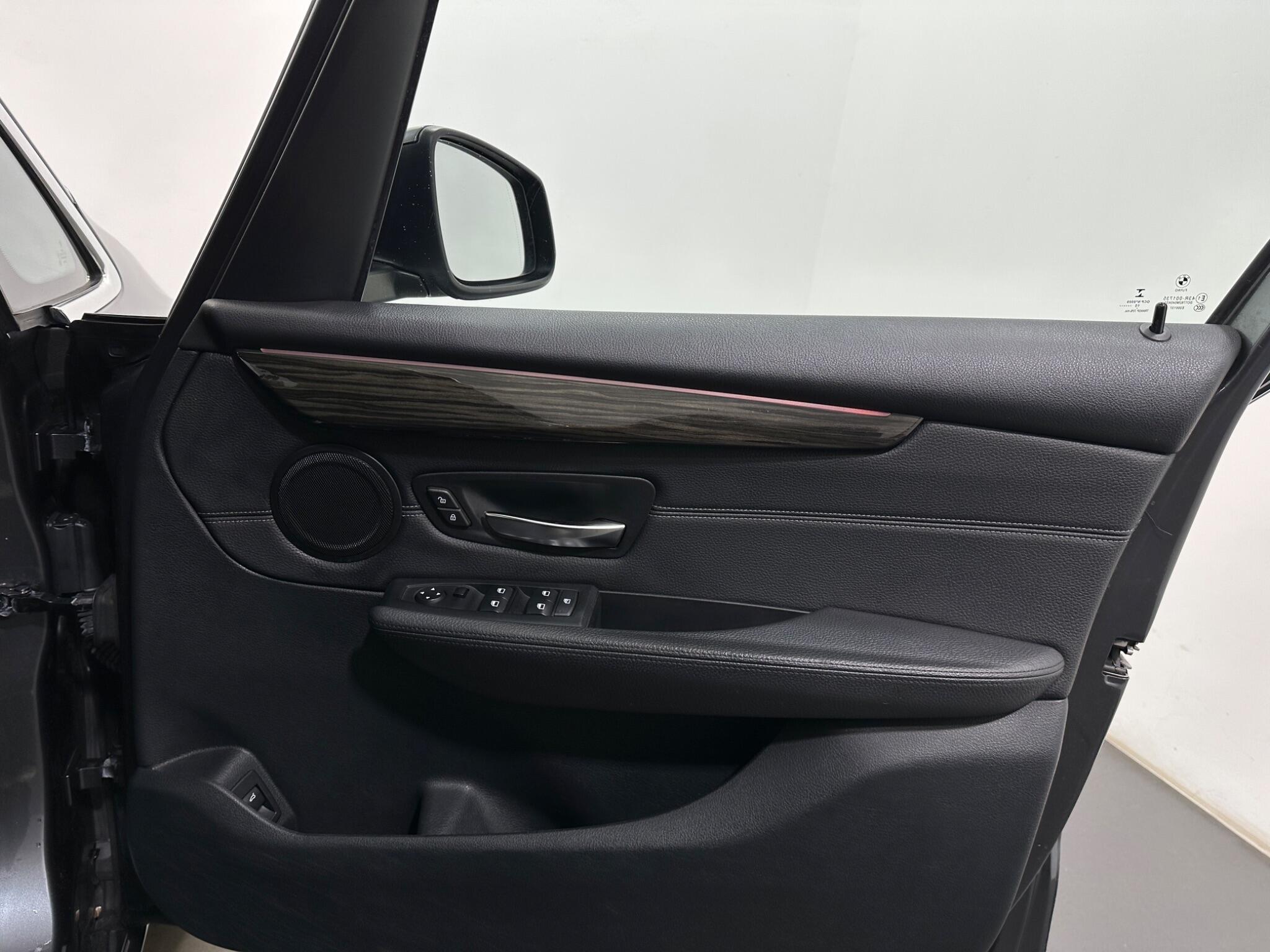 BMW 2 Series Gran Tourer view 34