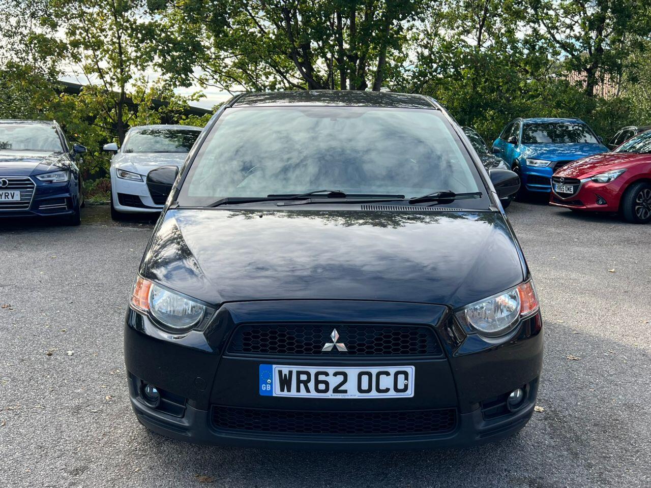 Mitsubishi Colt view 11