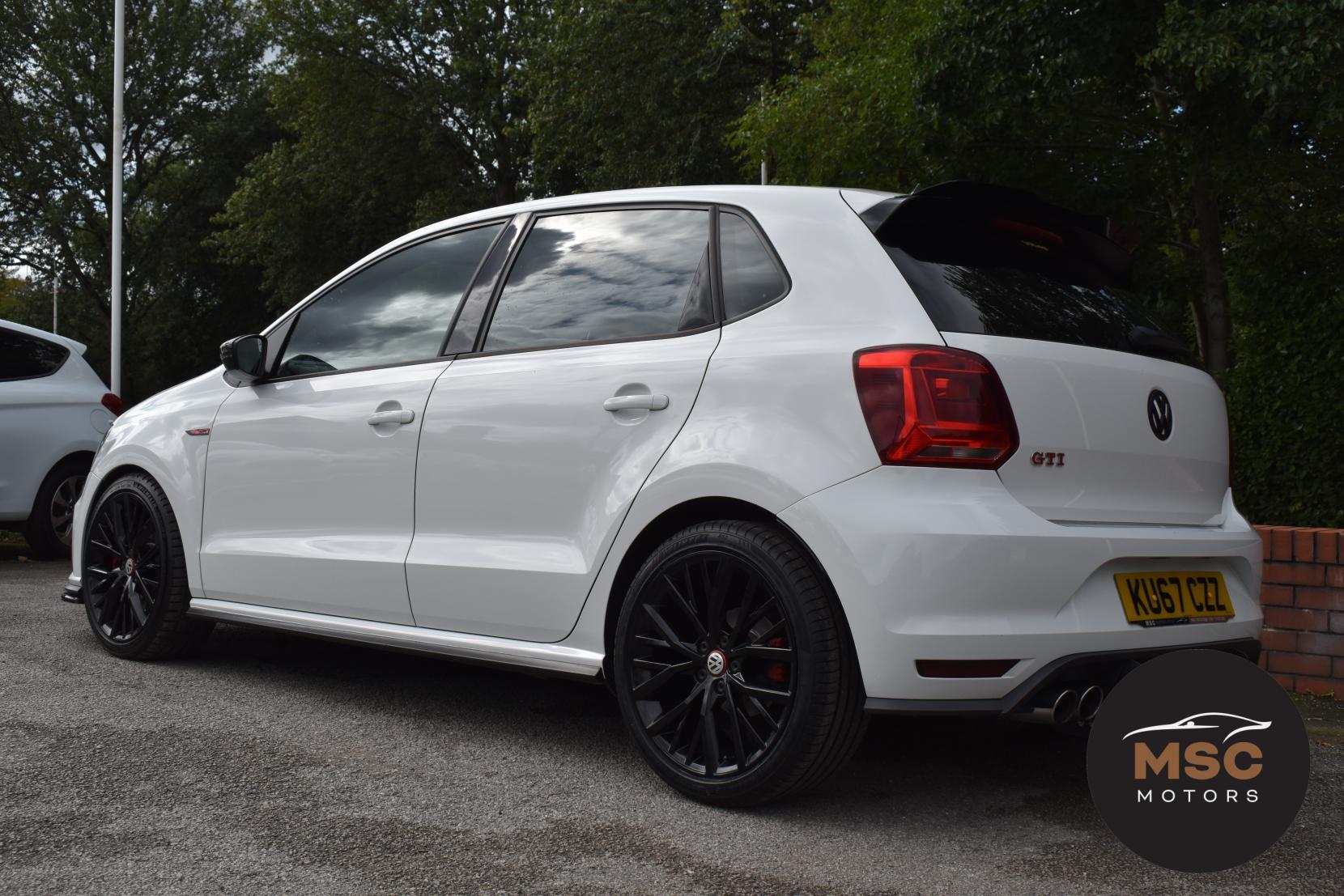 Volkswagen Polo view 12
