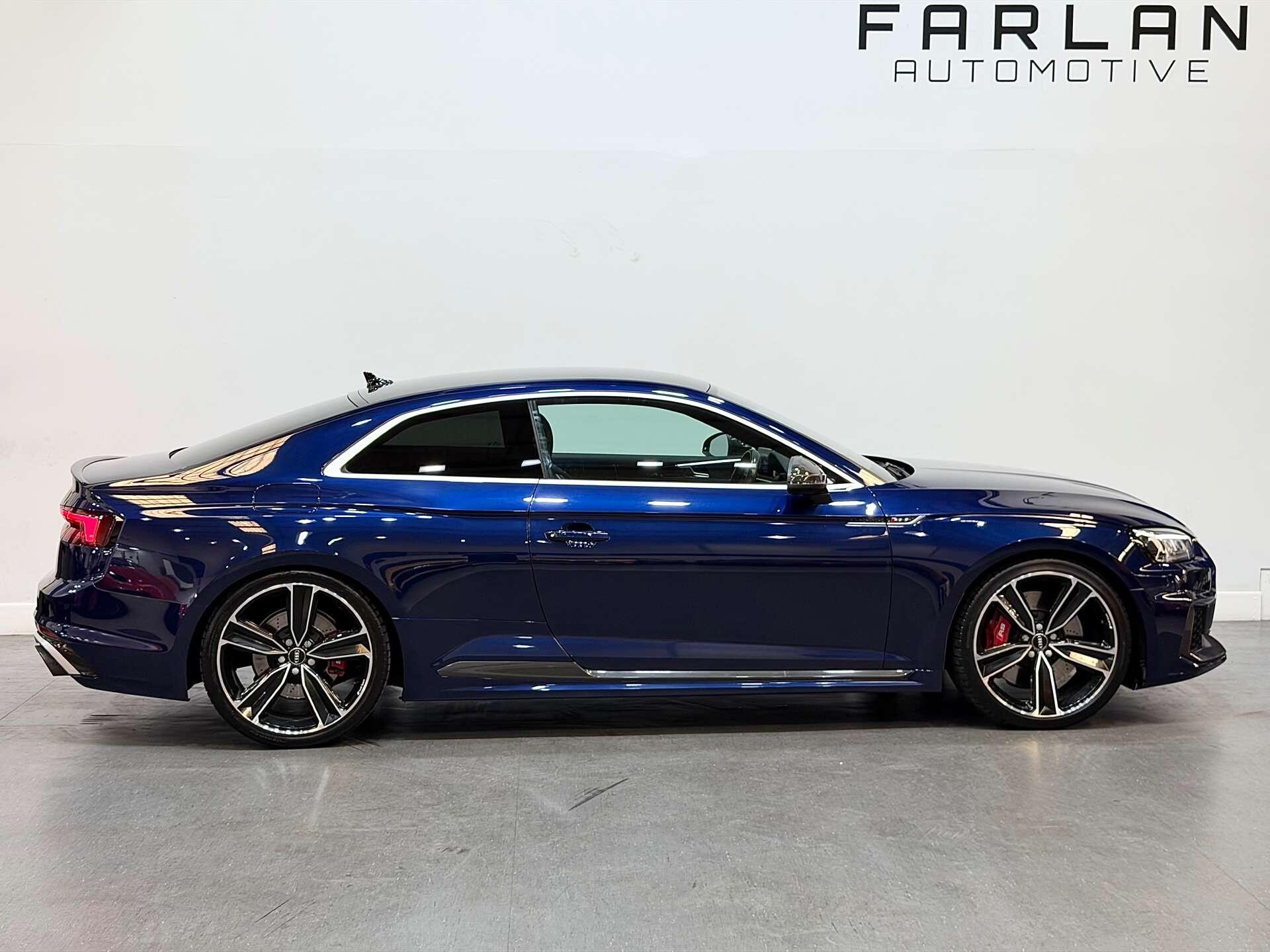 Audi RS5 view 15