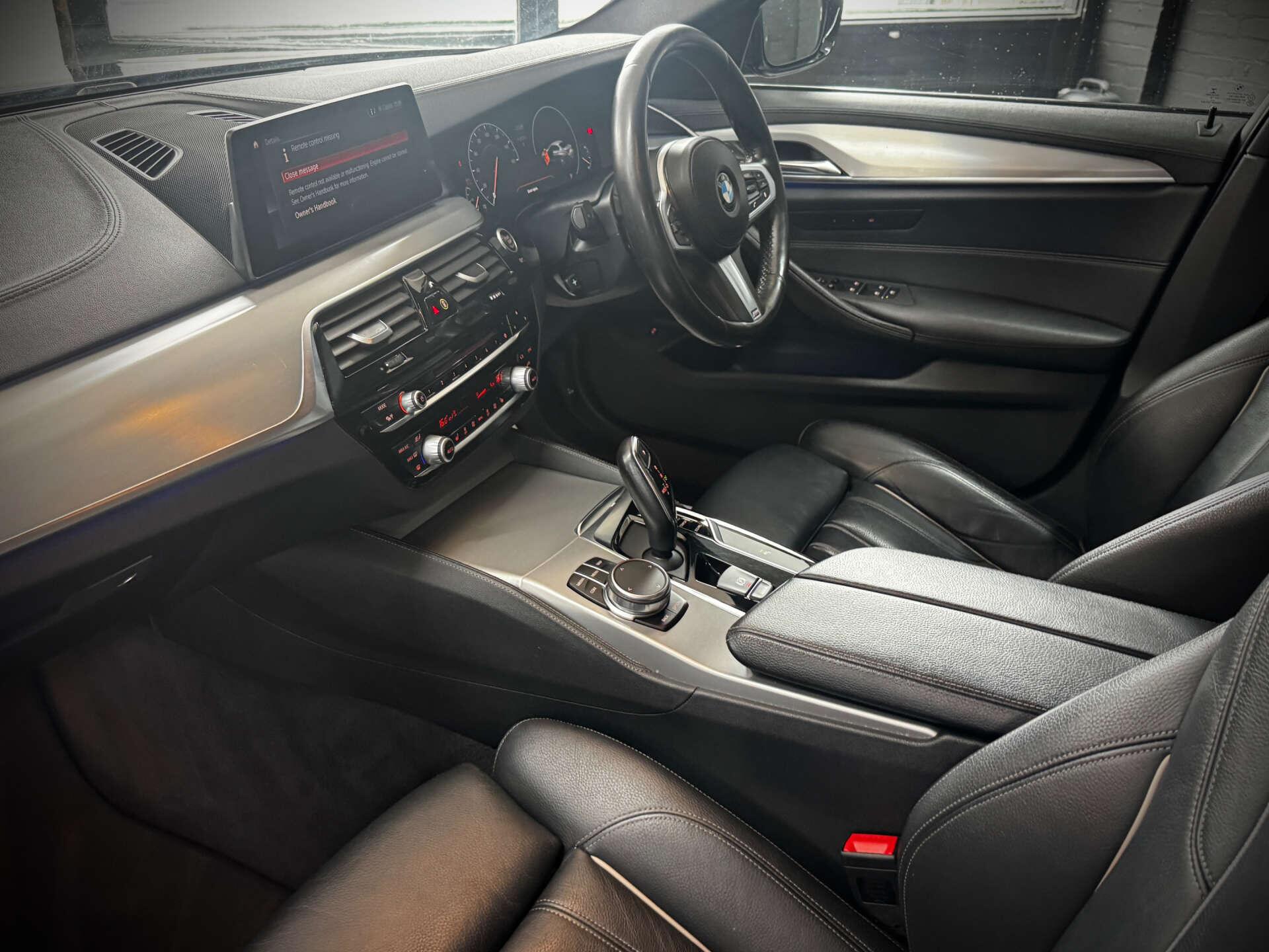 BMW 5 Series view 55