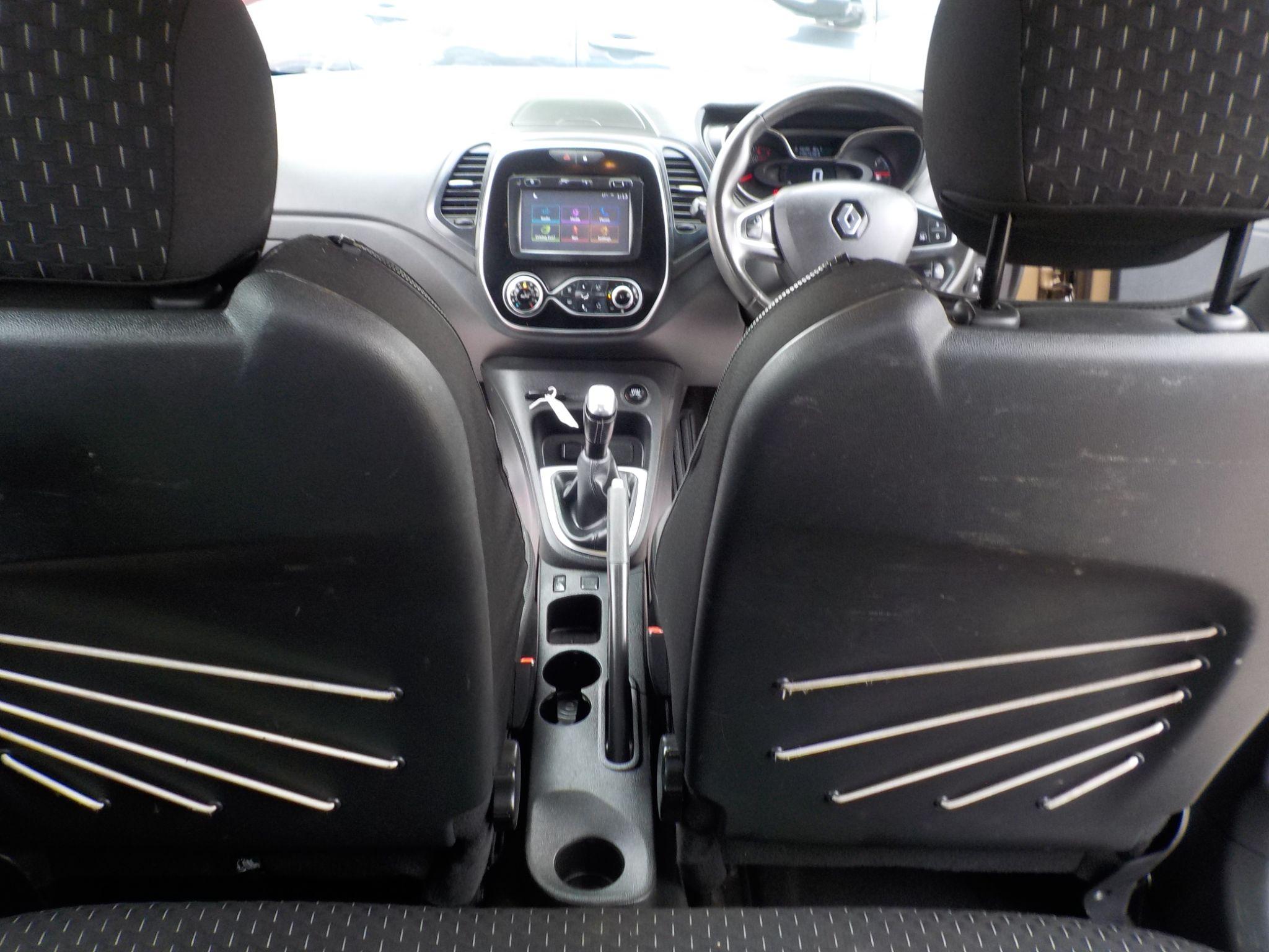 Renault Captur 0.9 TCe ENERGY Dynamique Nav Euro 6 (s/s) 5dr