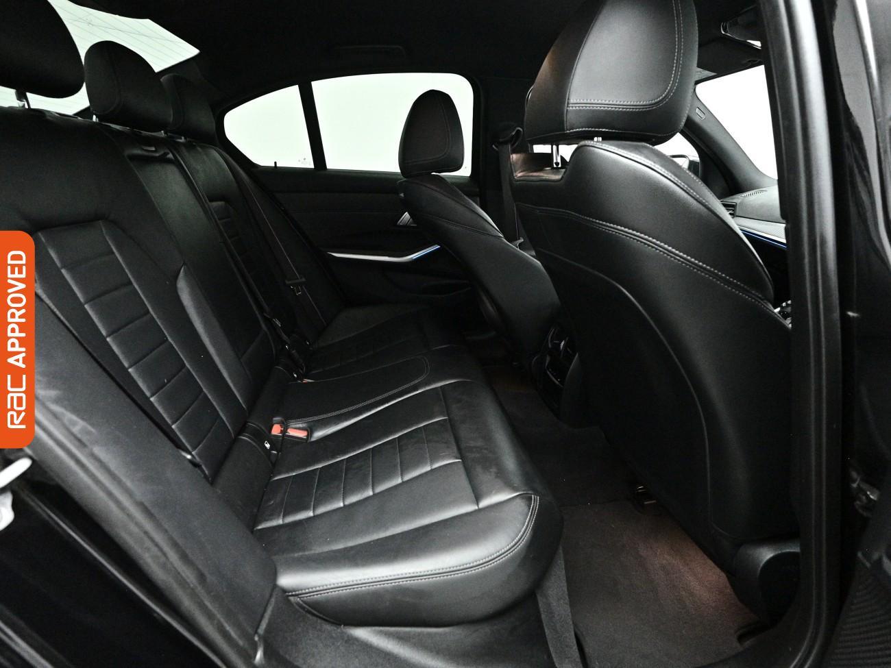 BMW 3 Series view 13