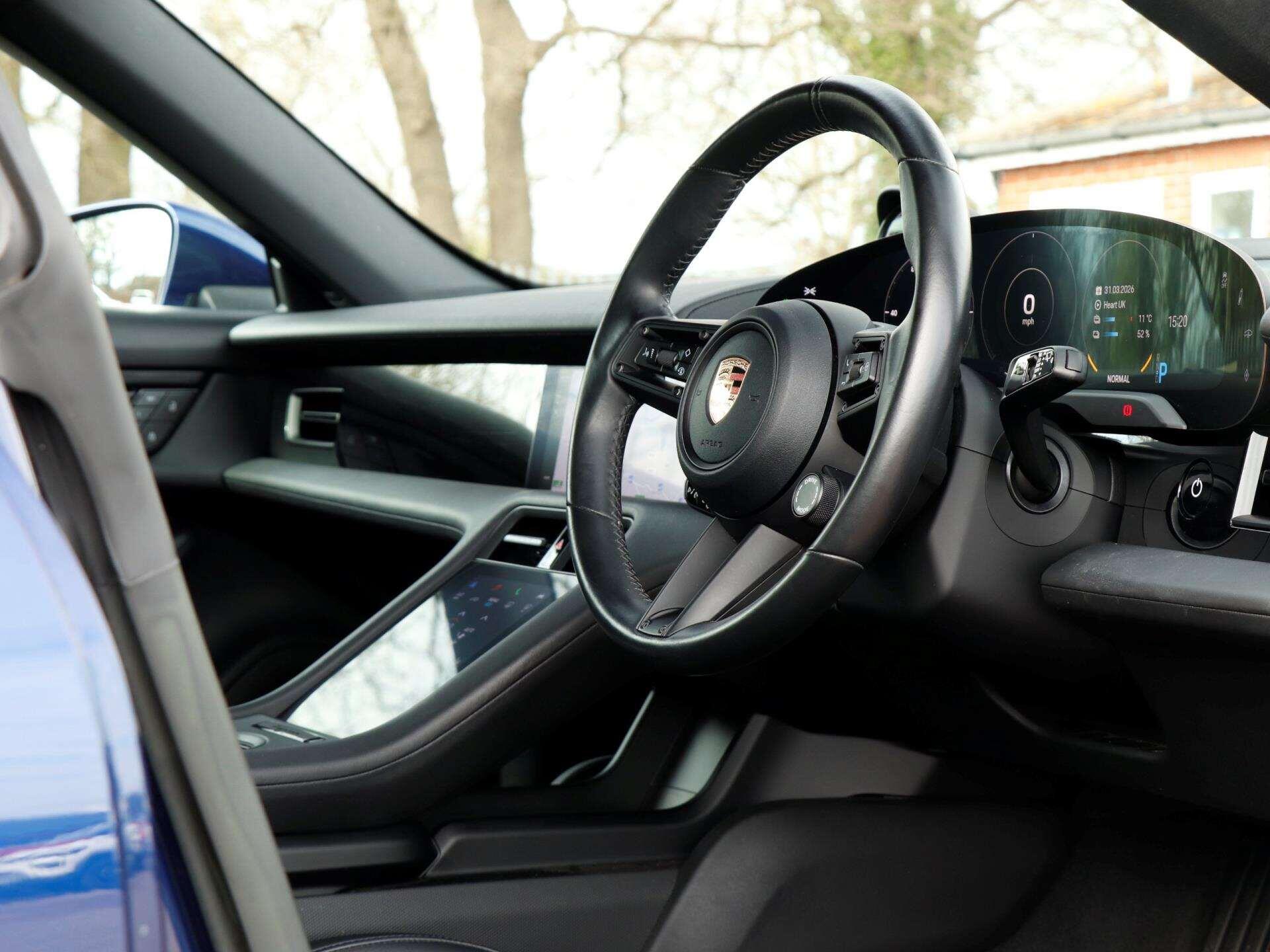 Porsche Taycan view 11