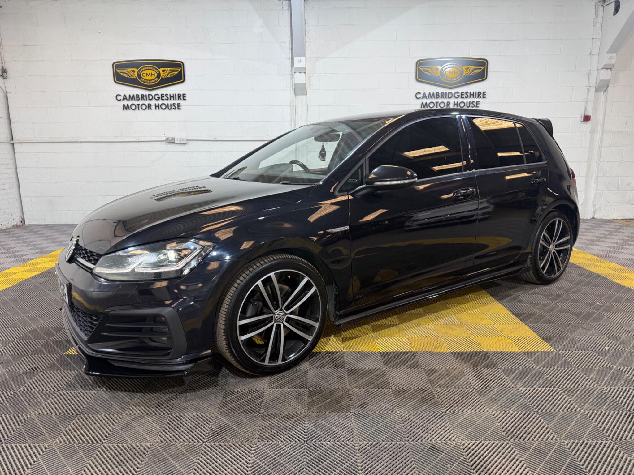Volkswagen Golf view 7