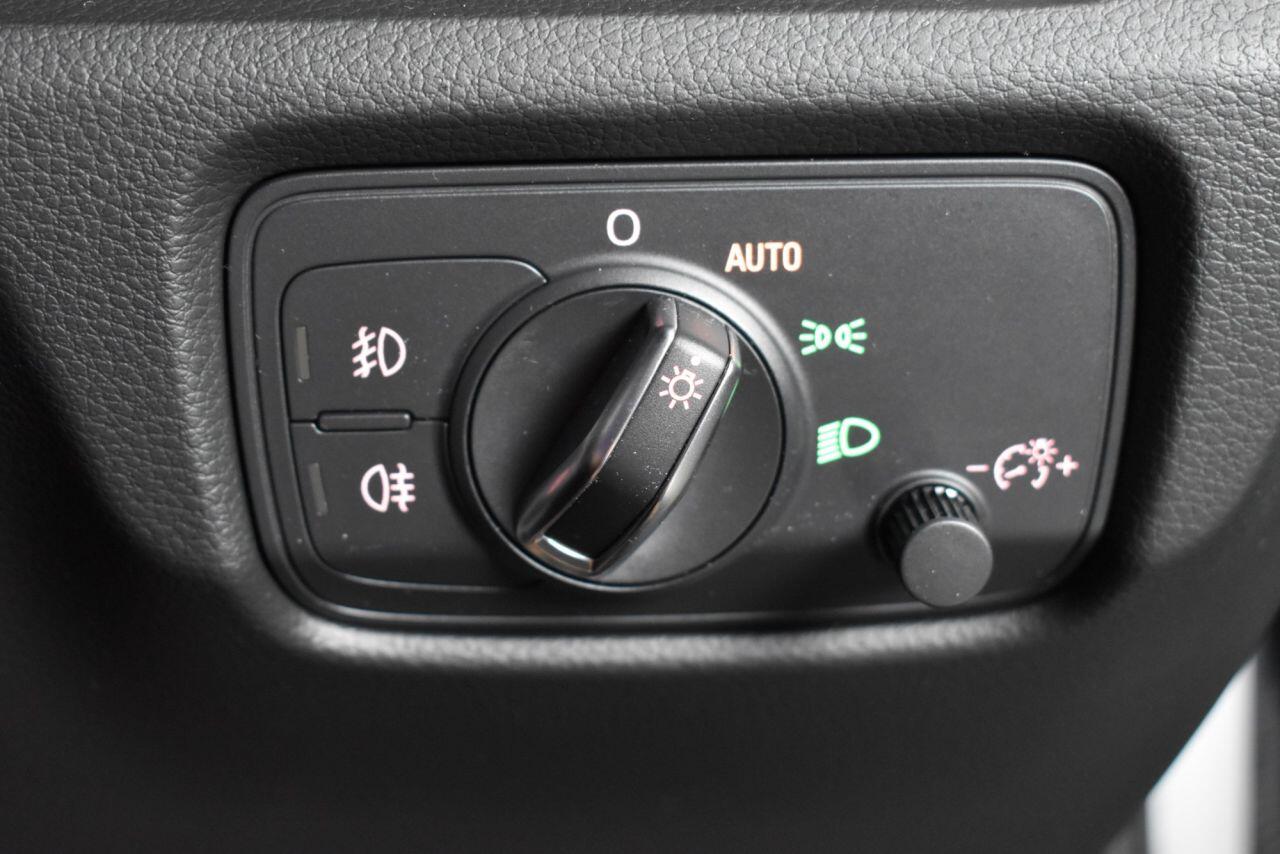 Audi A3 view 21