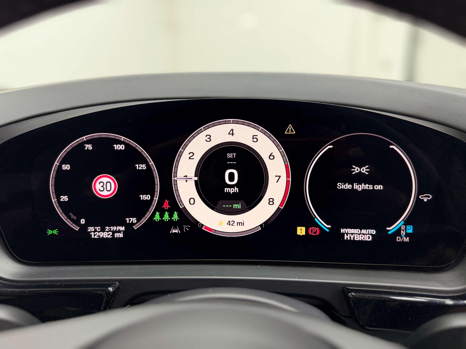 Porsche Cayenne view 22