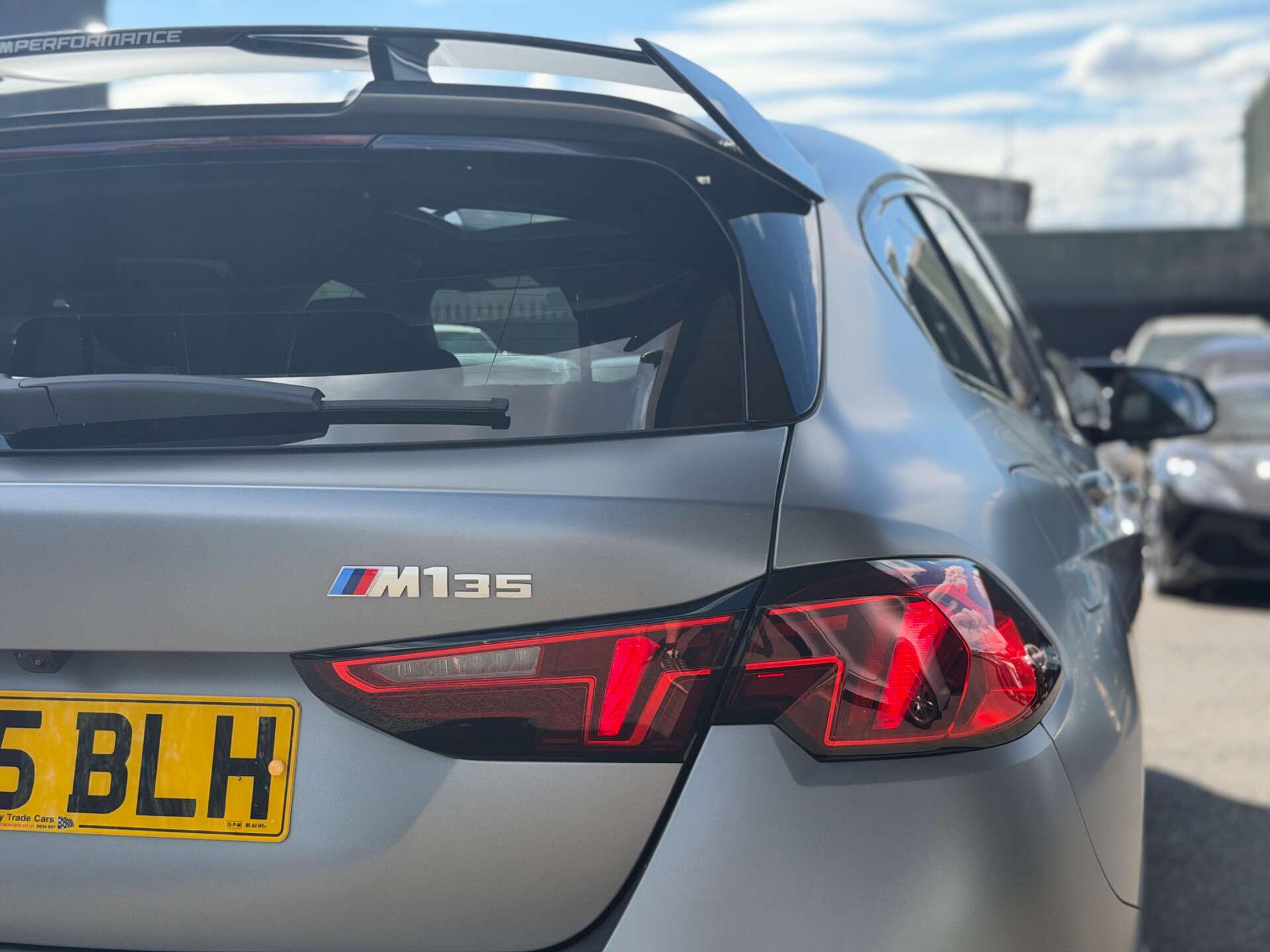 BMW 1 Series view 27
