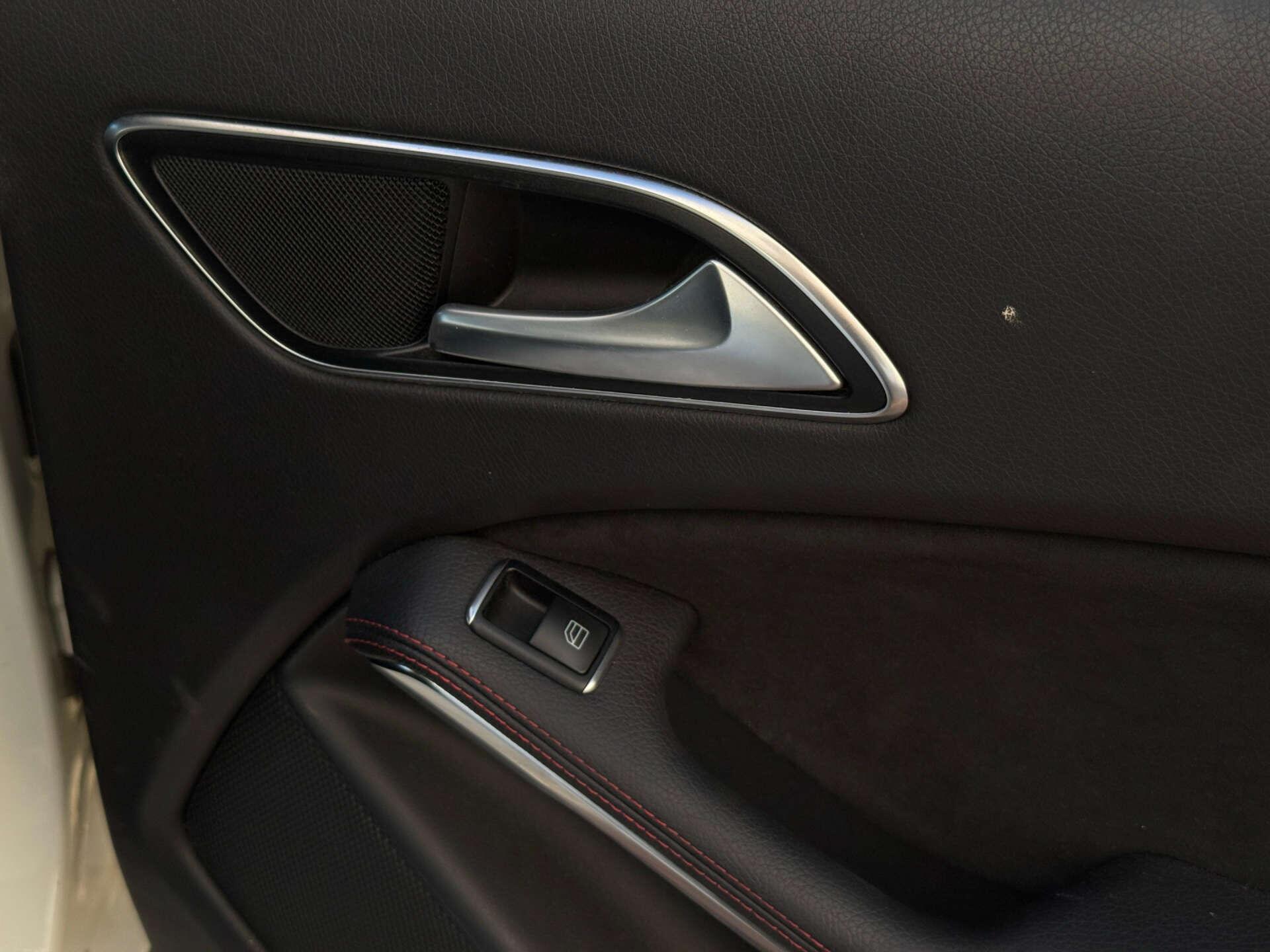 Mercedes-Benz A Class view 29