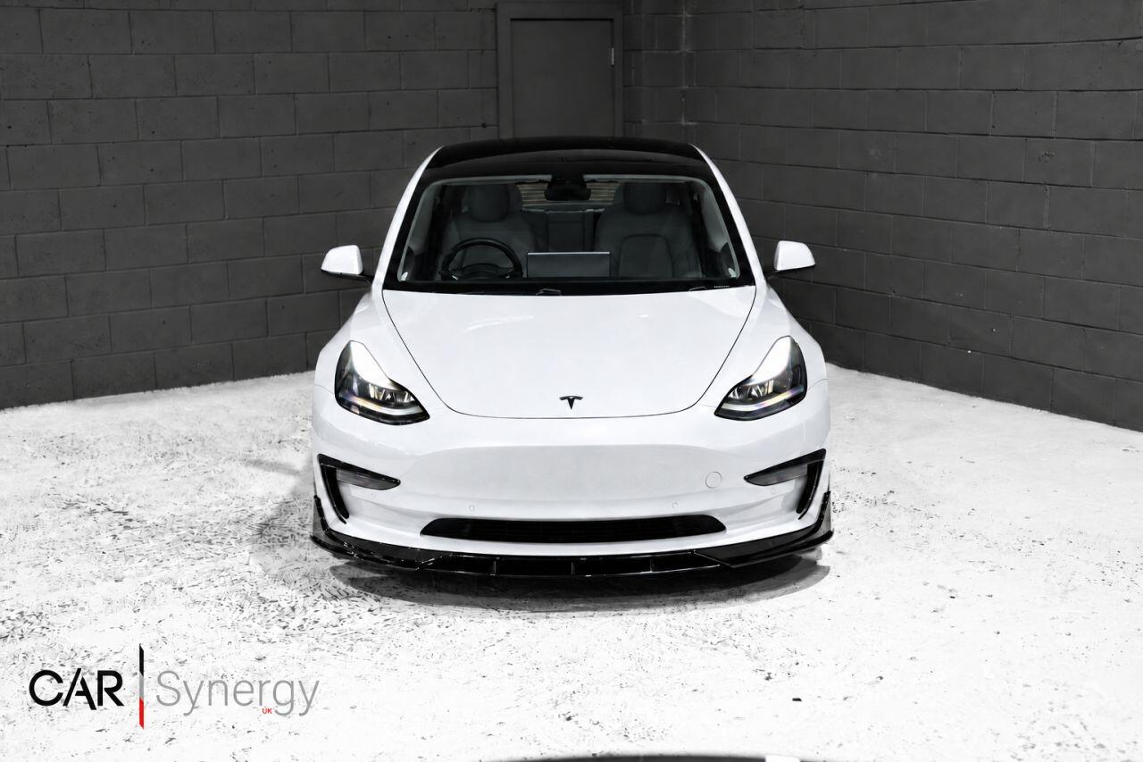Tesla Model 3 view 5