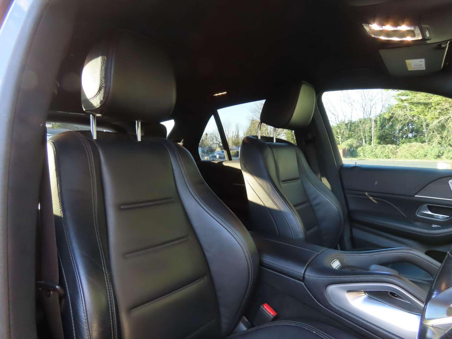 Mercedes-Benz Gle view 9