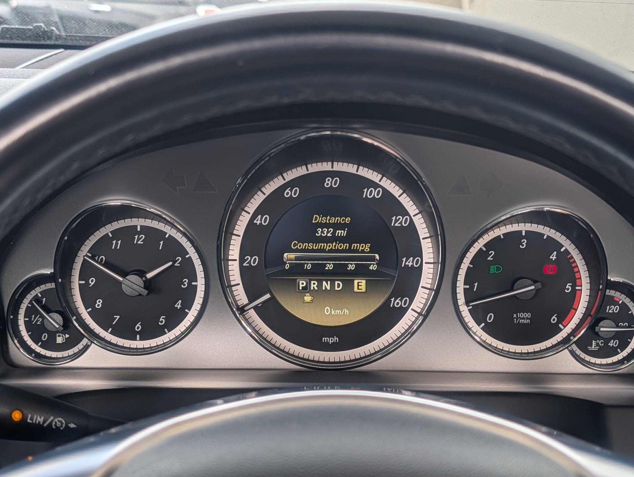 Mercedes-Benz E-Class view 65