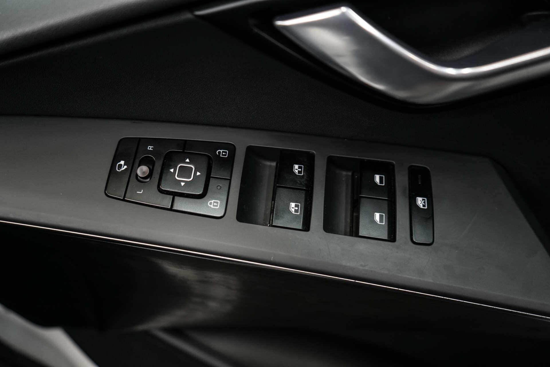 Kia Niro view 23