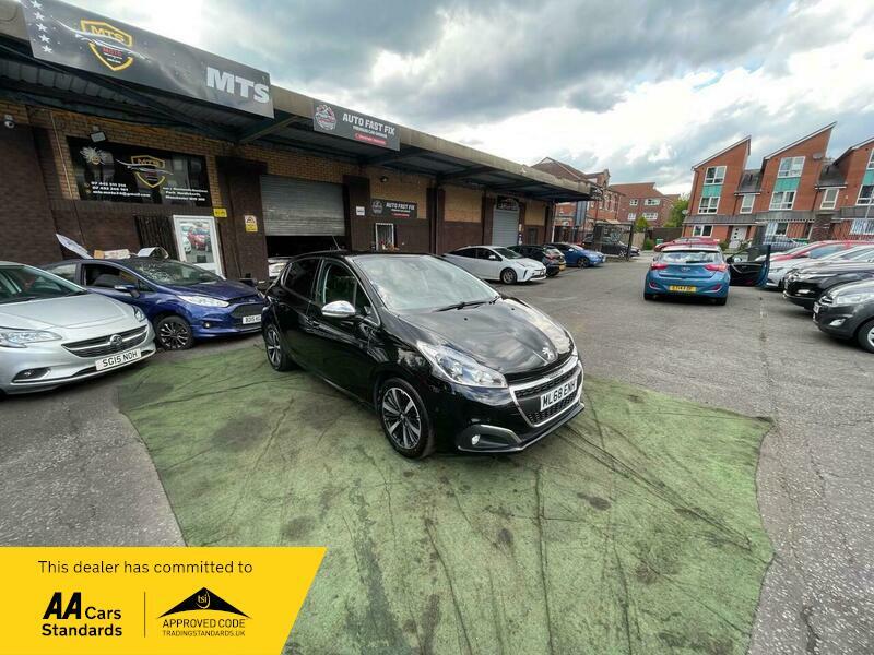 2018 Peugeot 208 1.2 PureTech Tech Edition Euro 6 (s/s) 5dr • 68,572 miles image 6