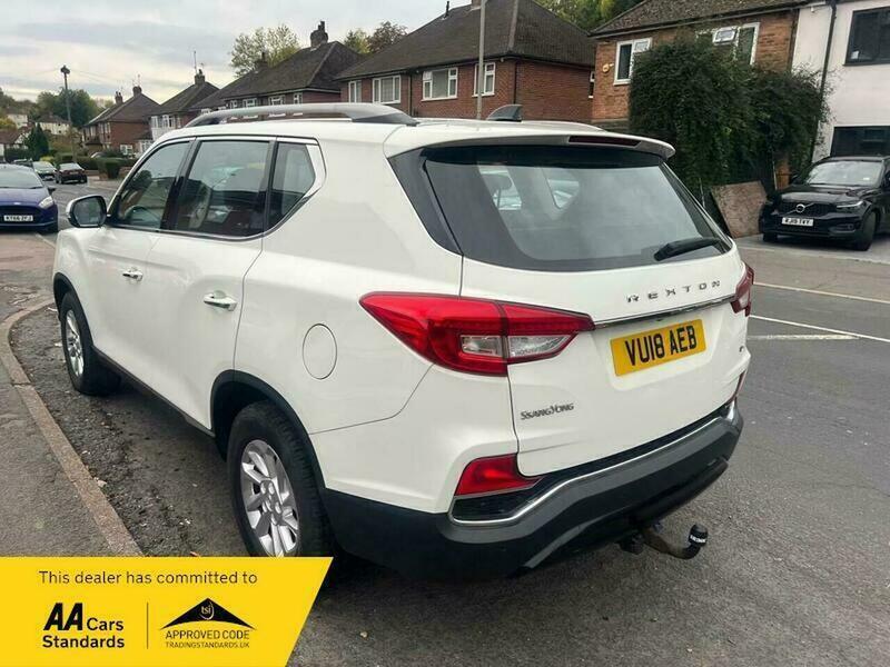 2018 SsangYong Rexton 2.2D EX 4WD Euro 6 5dr • 120,000 miles image 8