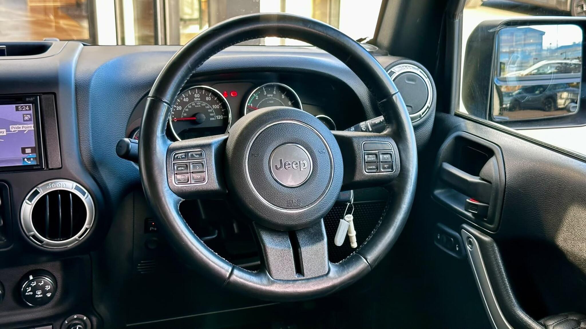 Jeep Wrangler view 34