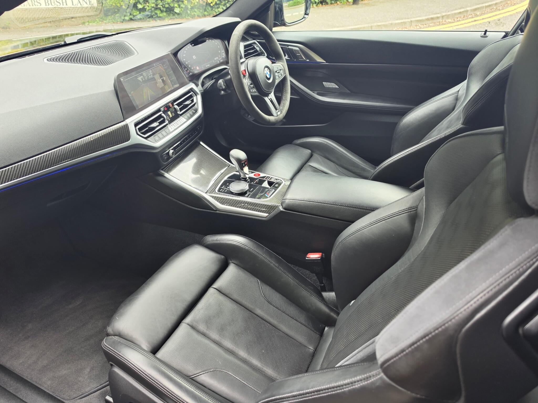 BMW M4 view 8