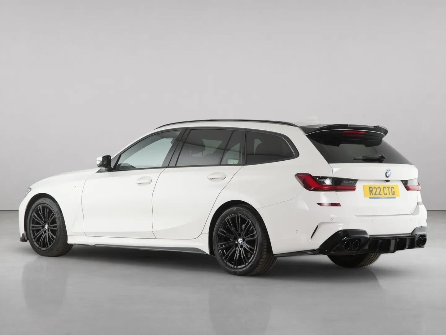 BMW 3 Series view 6
