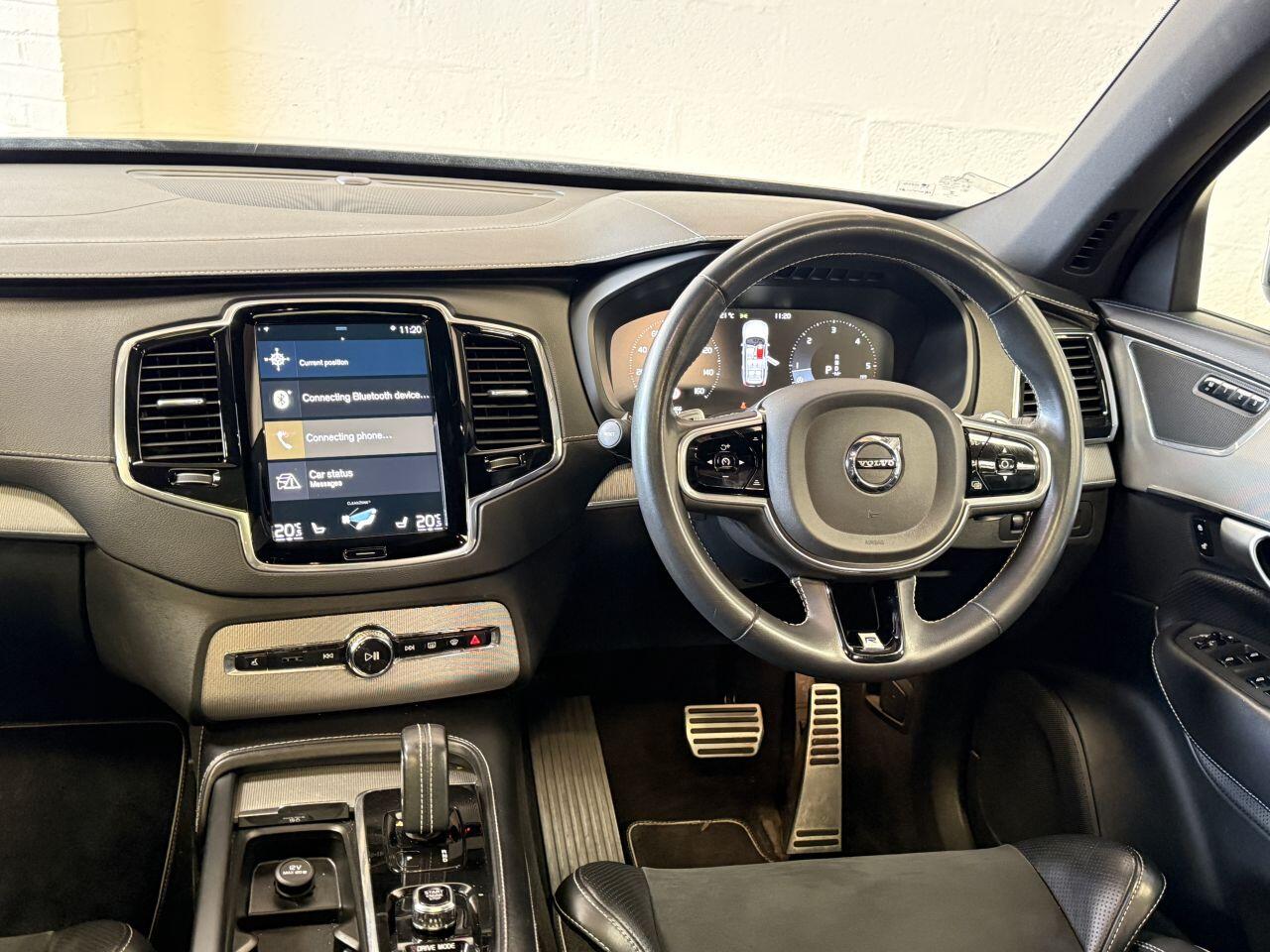 Volvo XC90 view 35