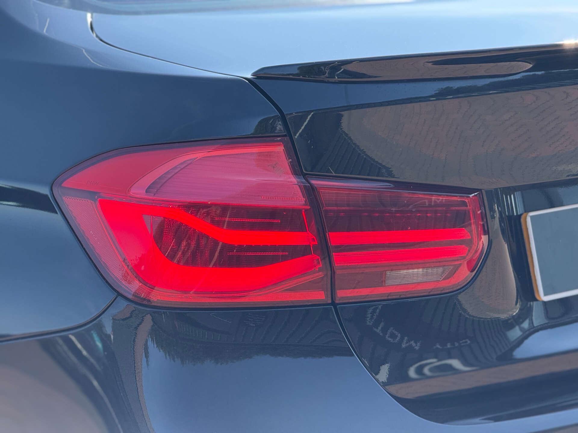 BMW 3 Series view 28
