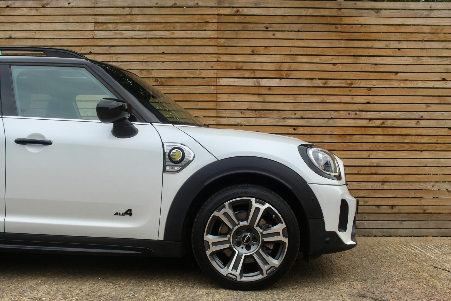 Mini Countryman view 40