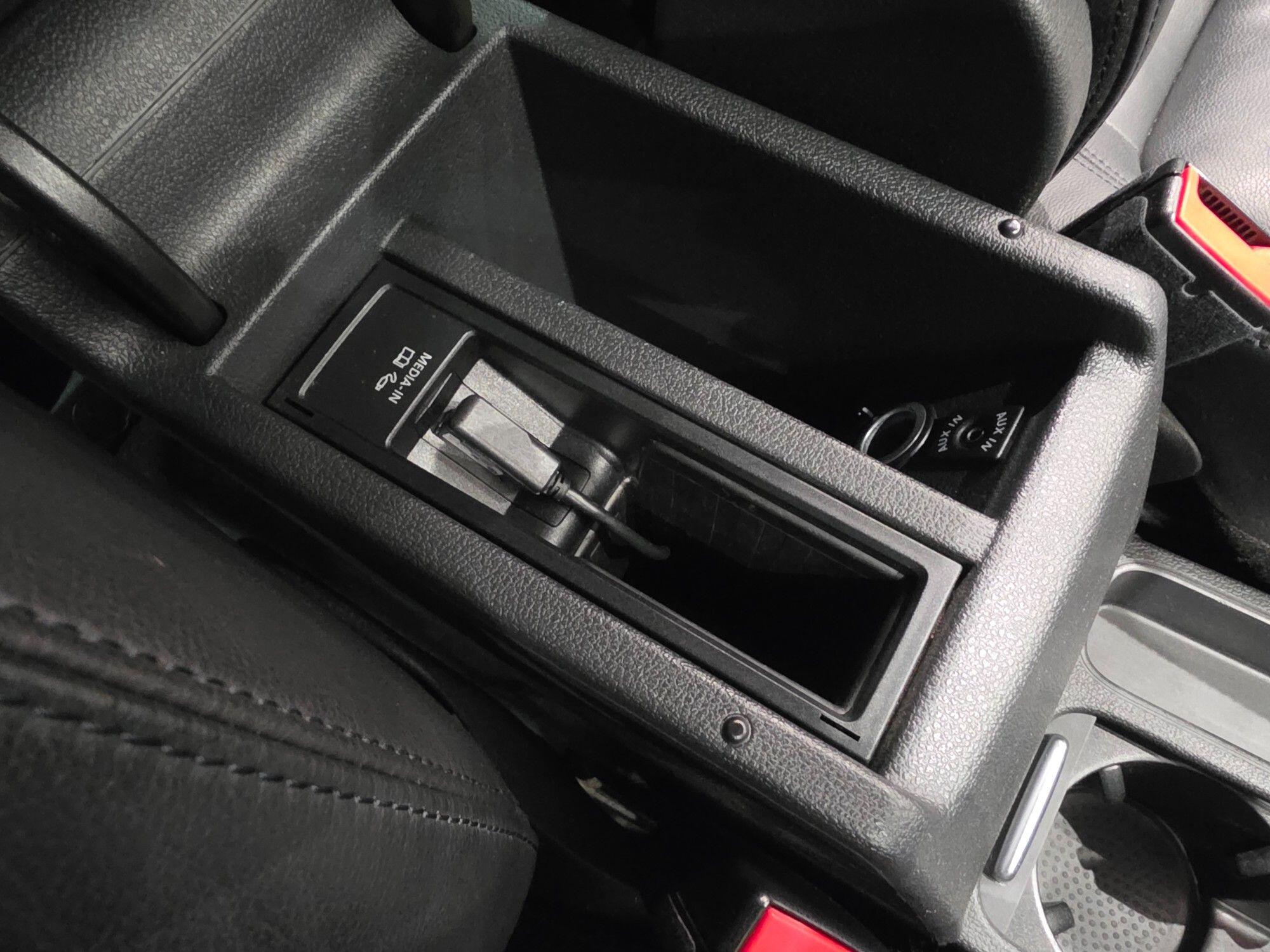 Volkswagen Tiguan view 36