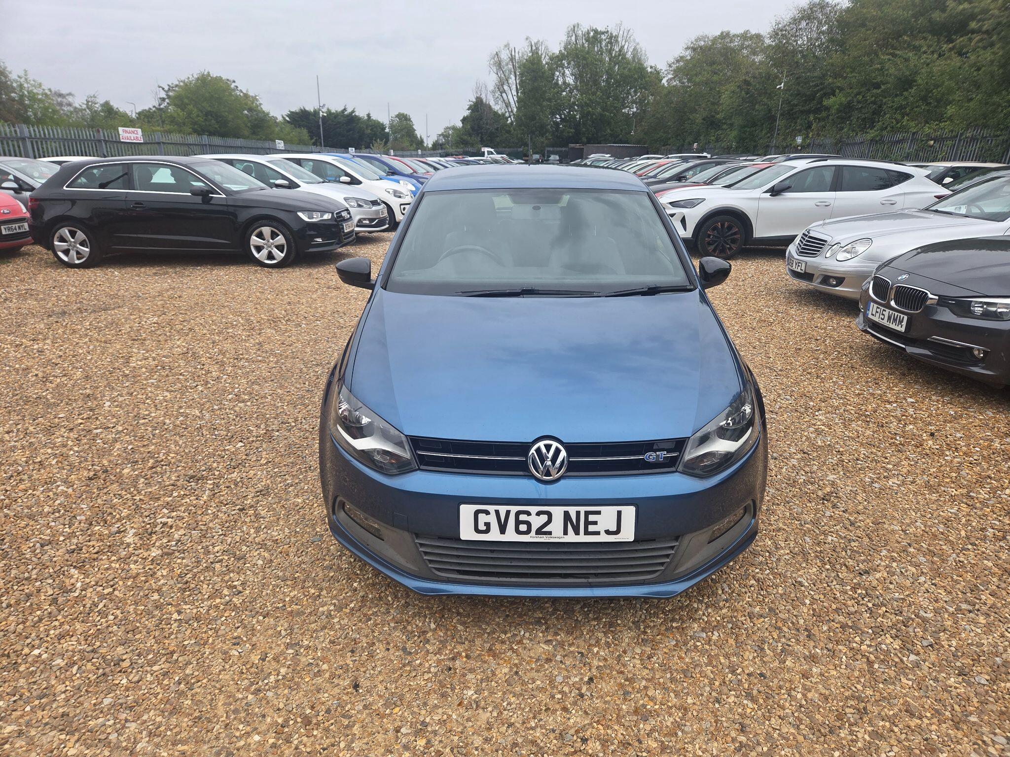 Volkswagen Polo view 9