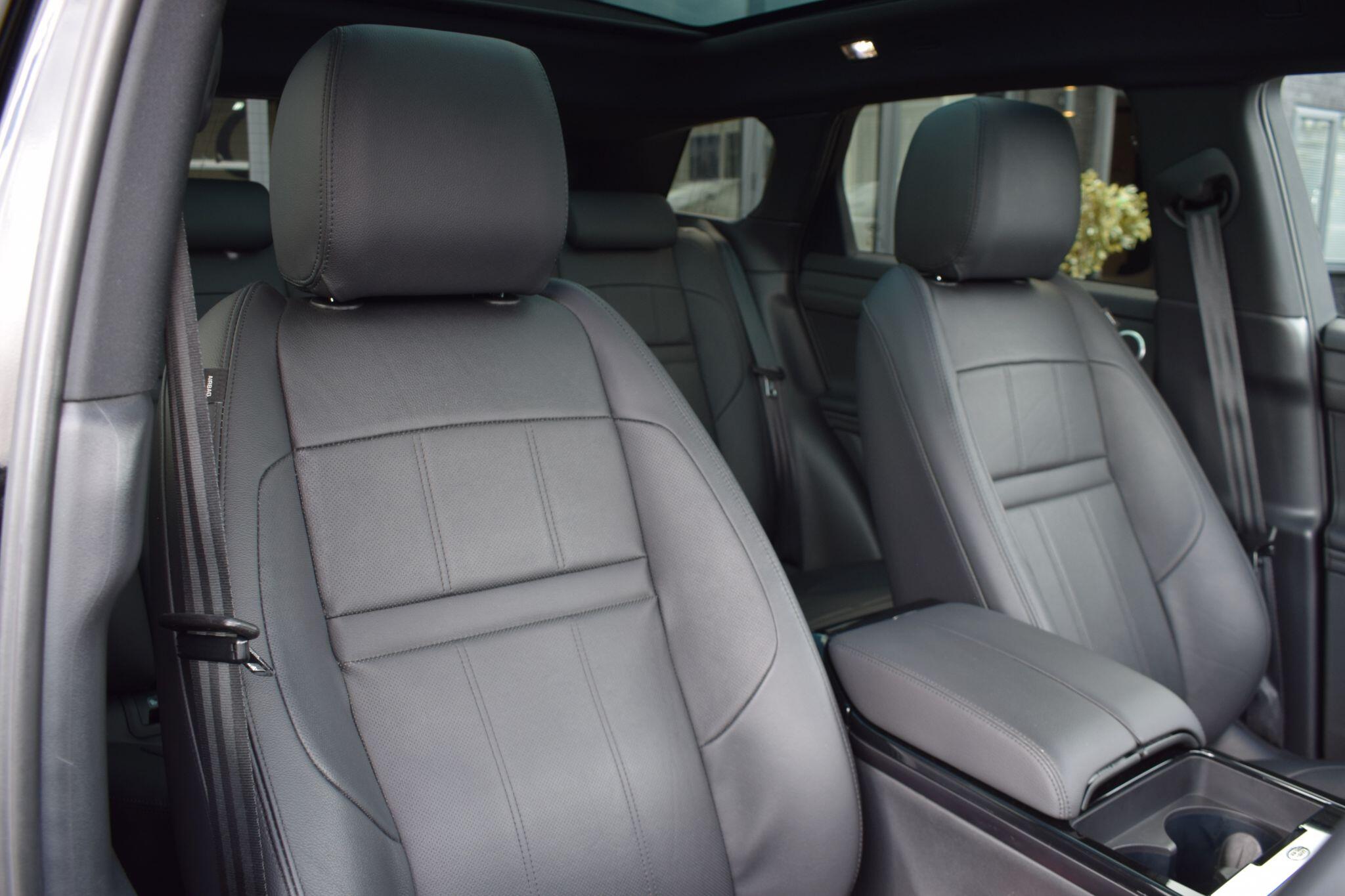 Land Rover Range Rover Evoque view 6