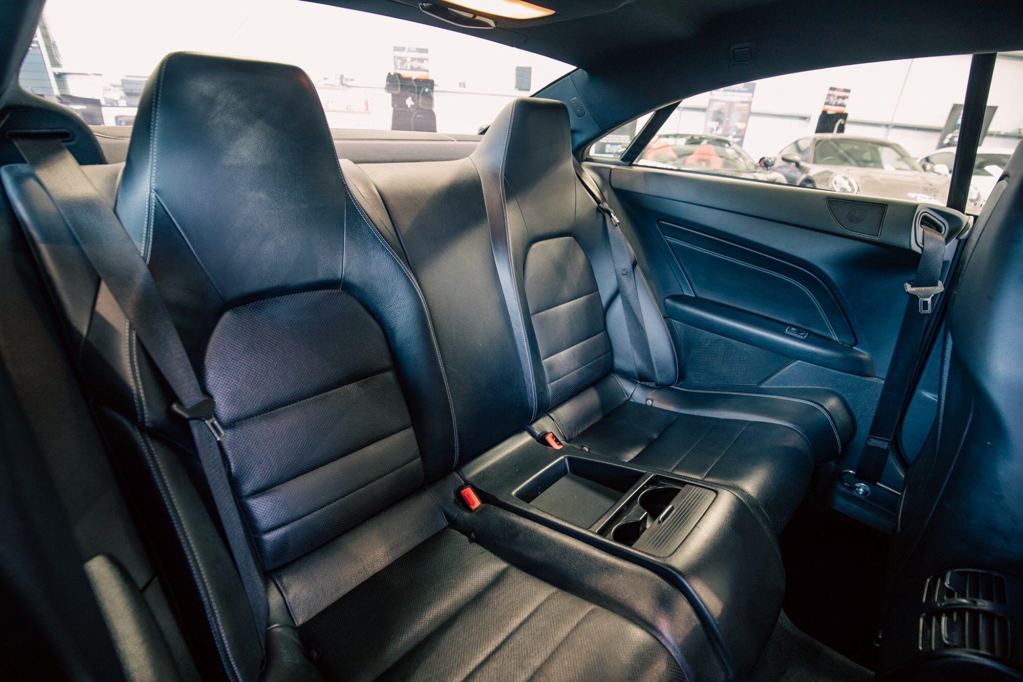 Mercedes-Benz E-Class view 7