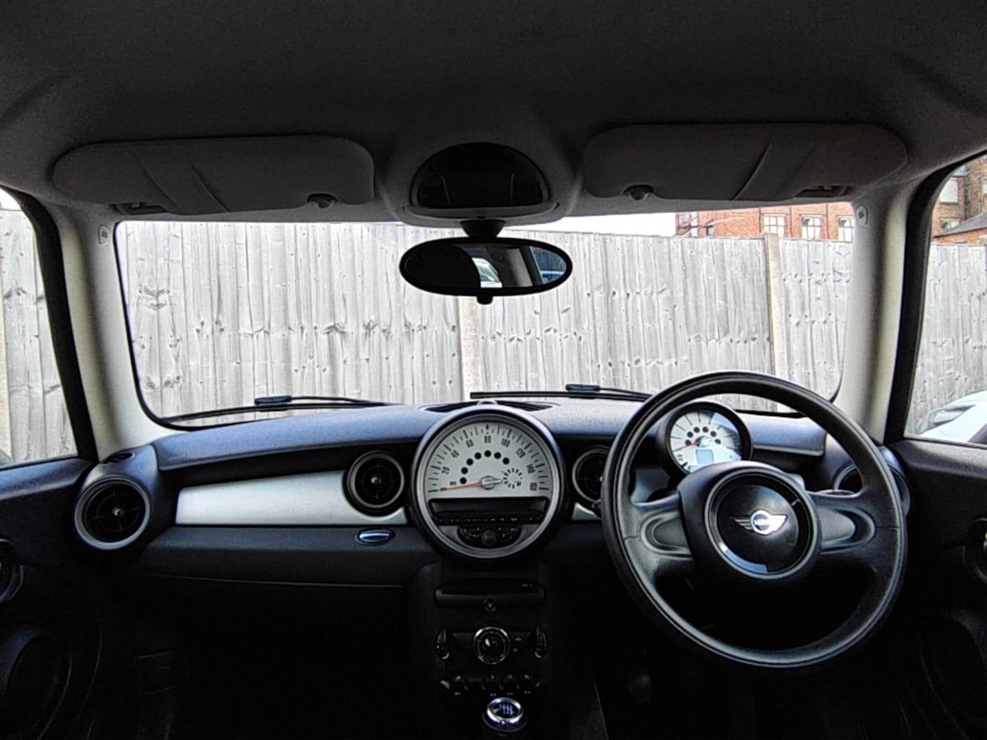 Mini Hatch view 16