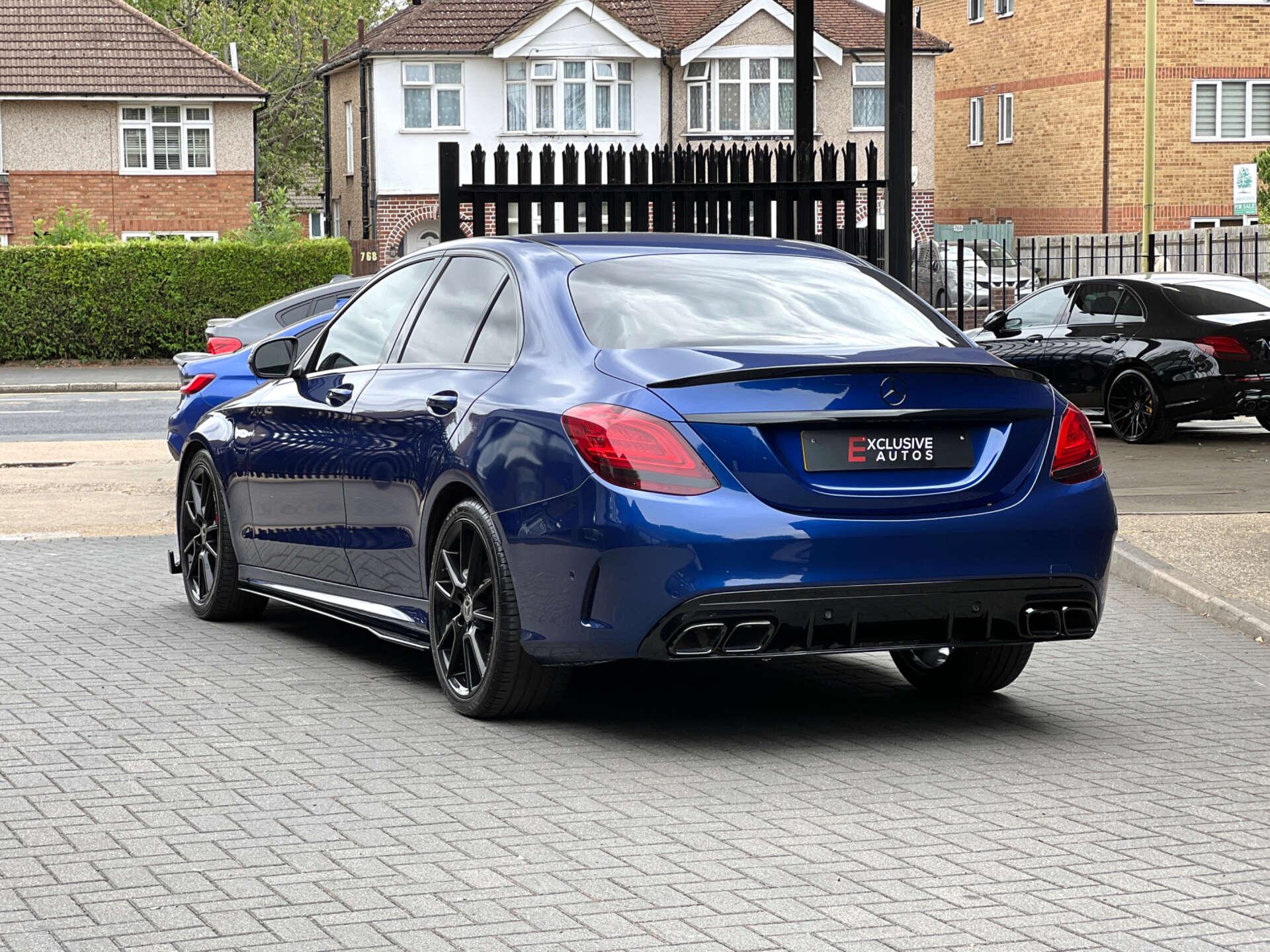 Mercedes-Benz C Class view 23