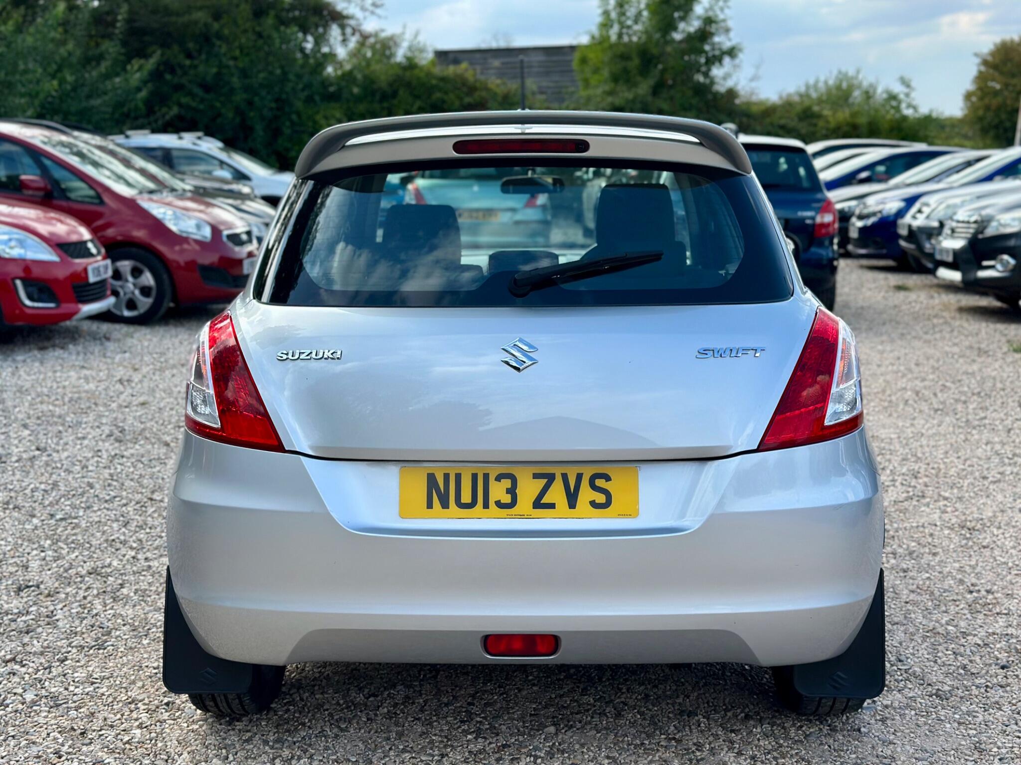 Suzuki Swift view 15