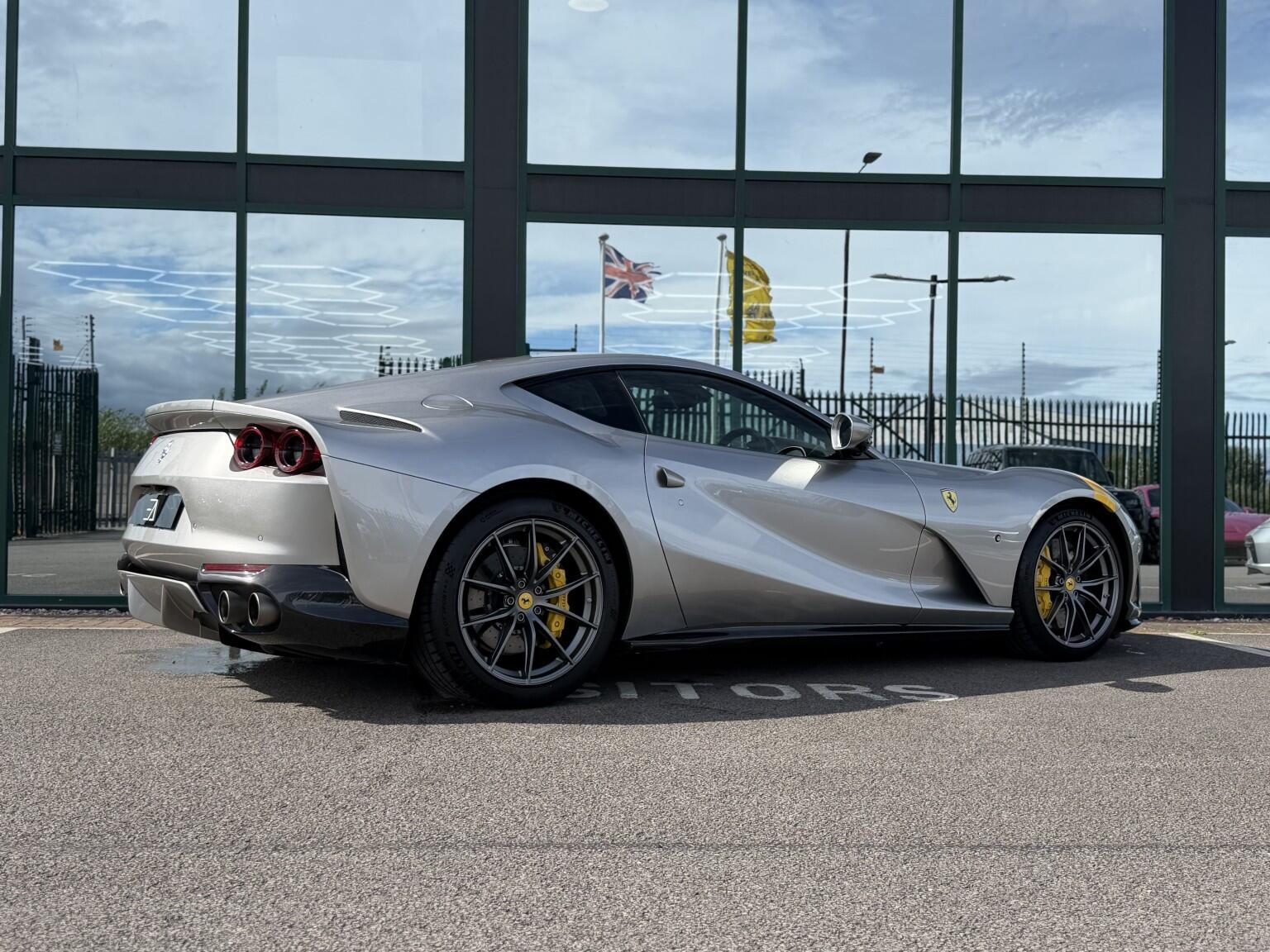 Ferrari 812 view 35