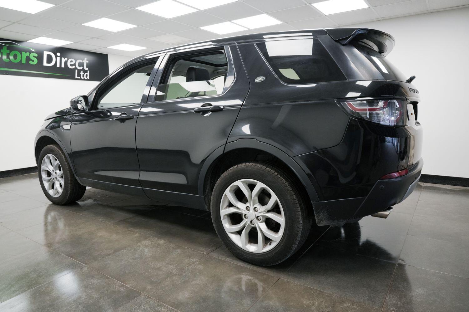 Land Rover Discovery Sport view 7