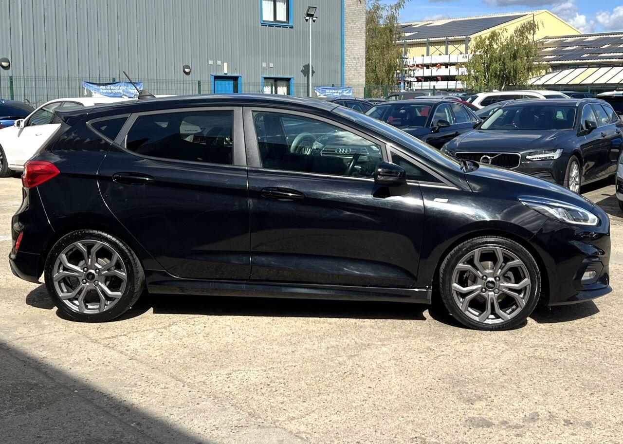 Ford Fiesta view 7