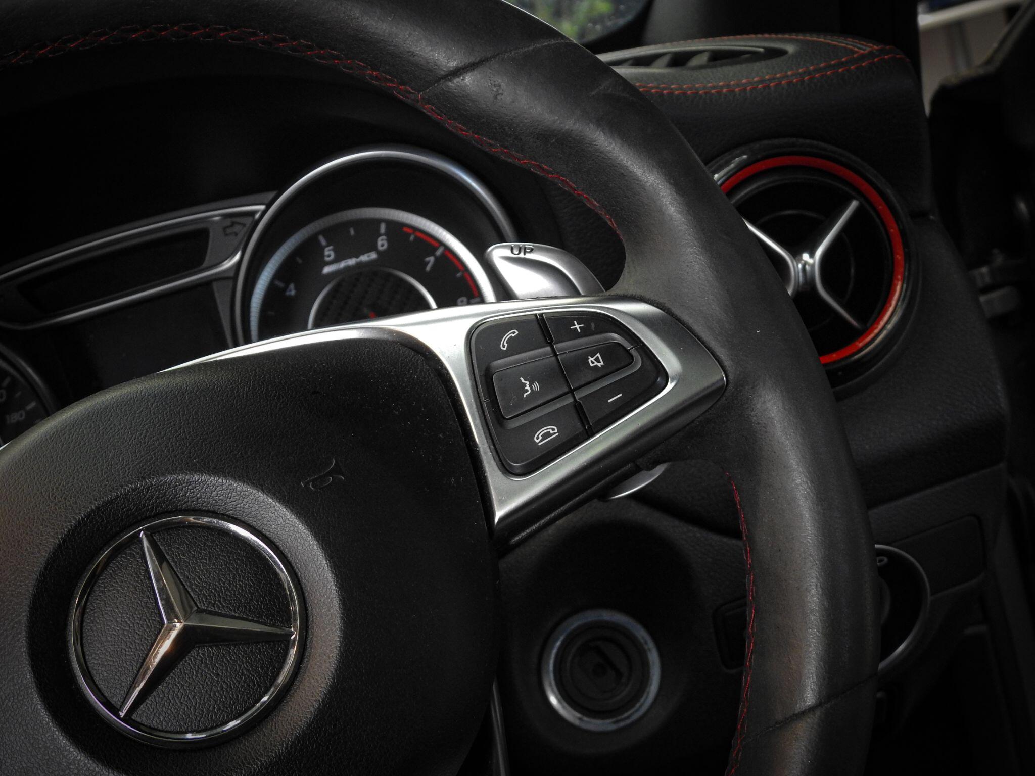 Mercedes-Benz Cla view 30