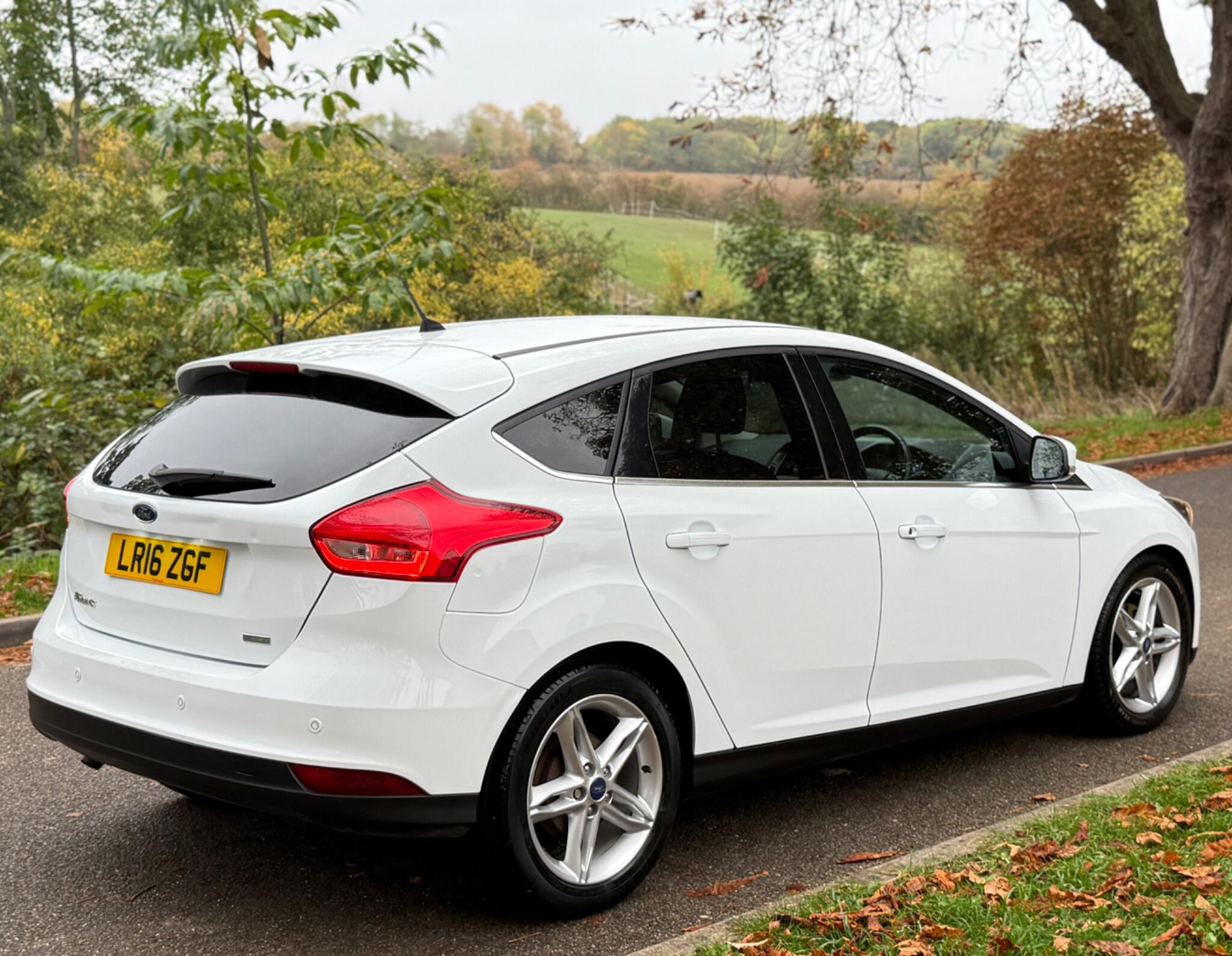 2016 Ford Focus 1.0T EcoBoost Titanium Euro 6 (s/s) 5dr • 63,774 miles image 9