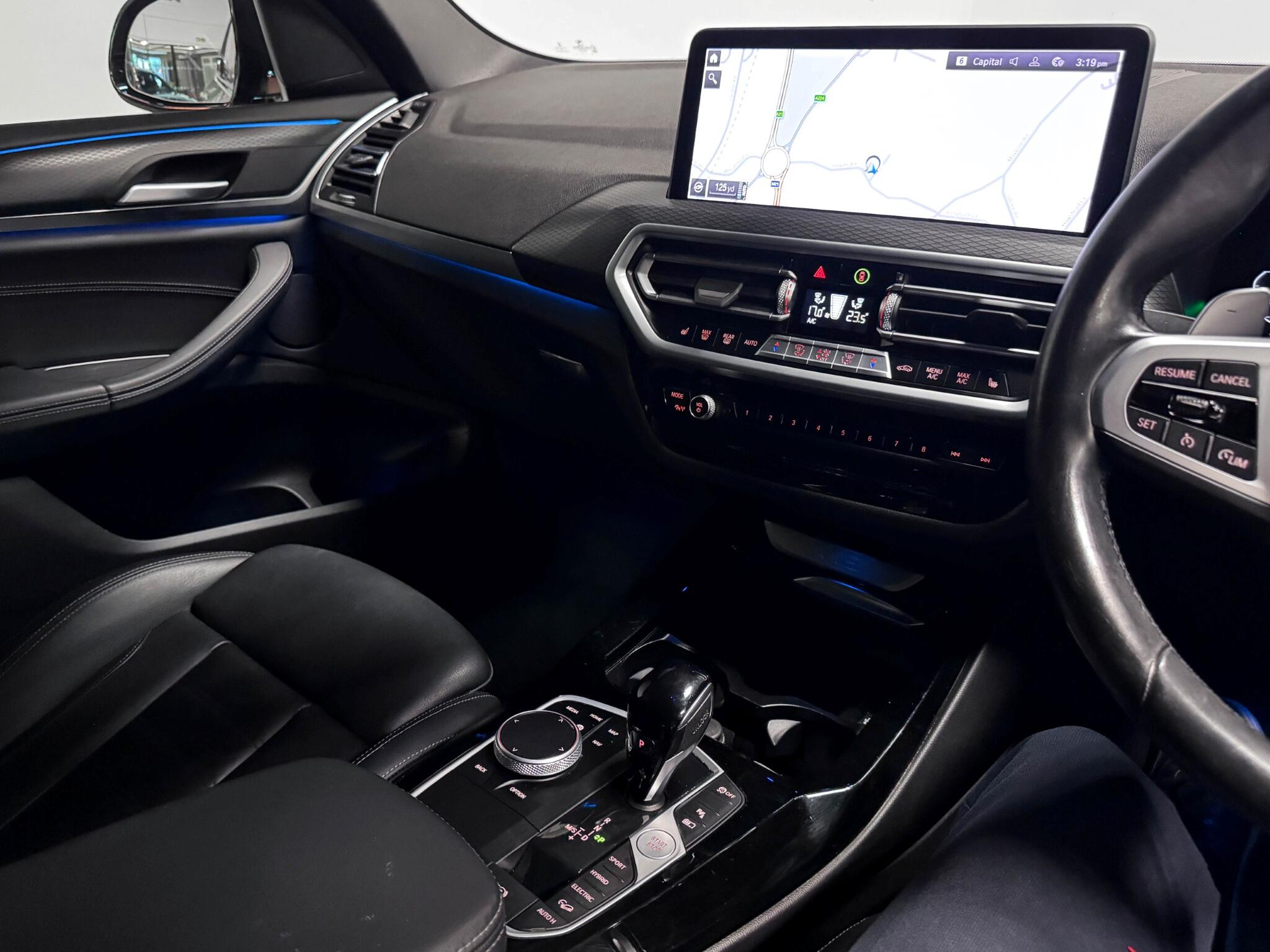 BMW X3 view 31