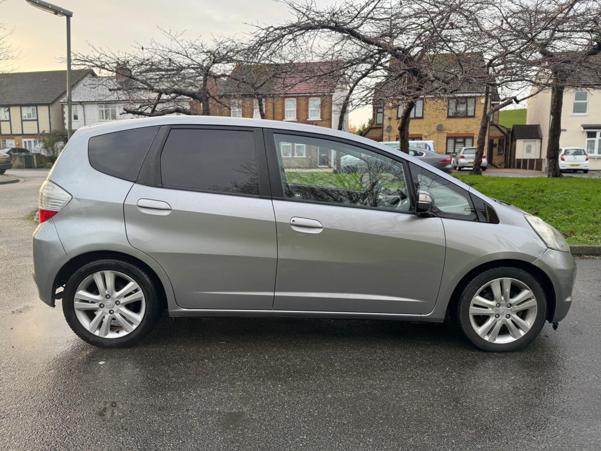 2010 Honda Jazz image 23