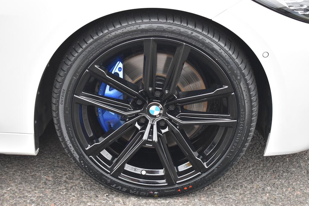 BMW 4 Series view 82