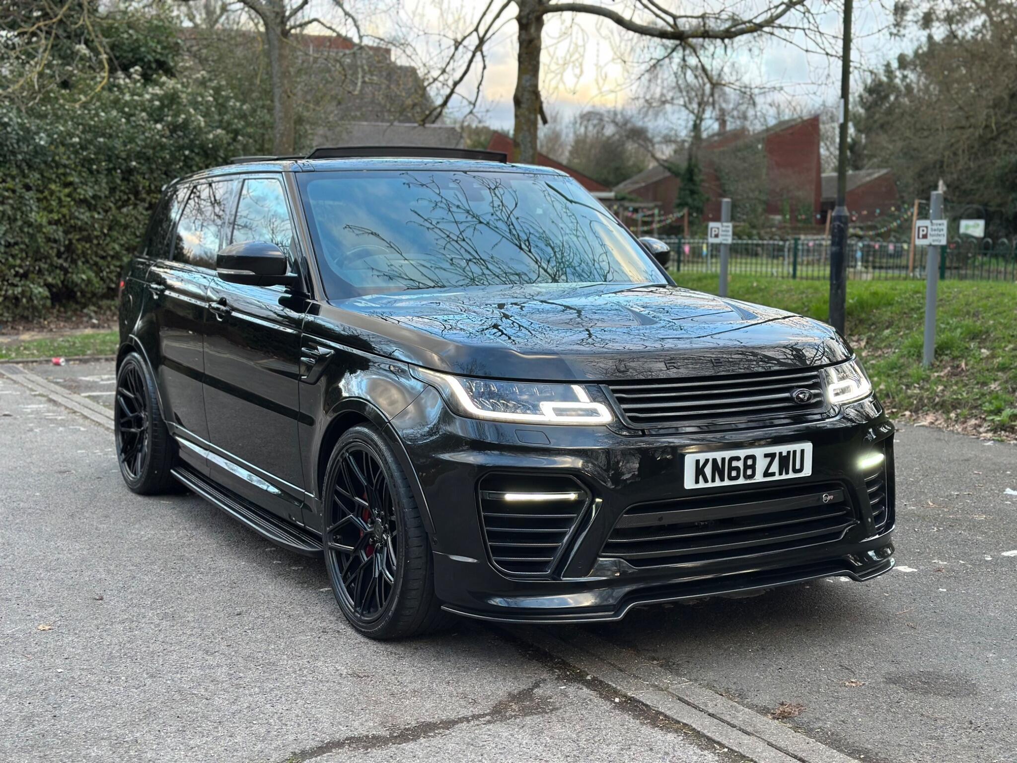 Land Rover Range Rover Sport view 9