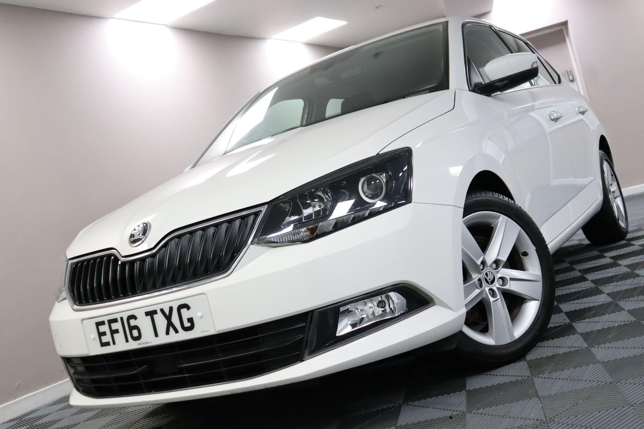 Skoda Fabia view 32