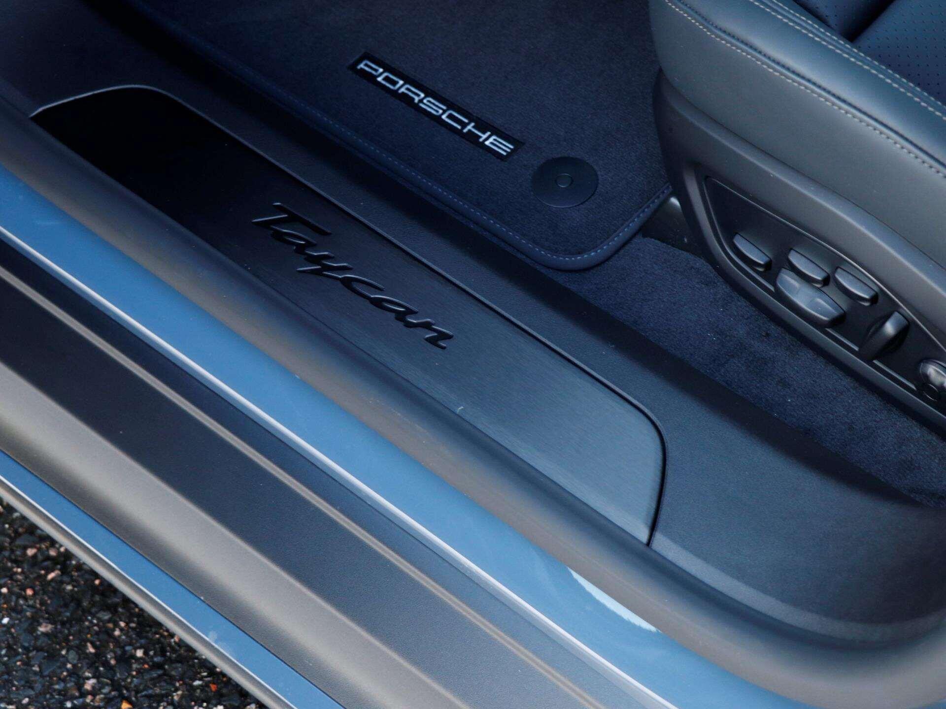 Porsche Taycan view 28