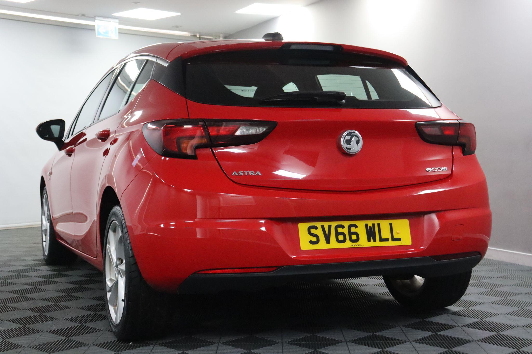 Vauxhall Astra view 28