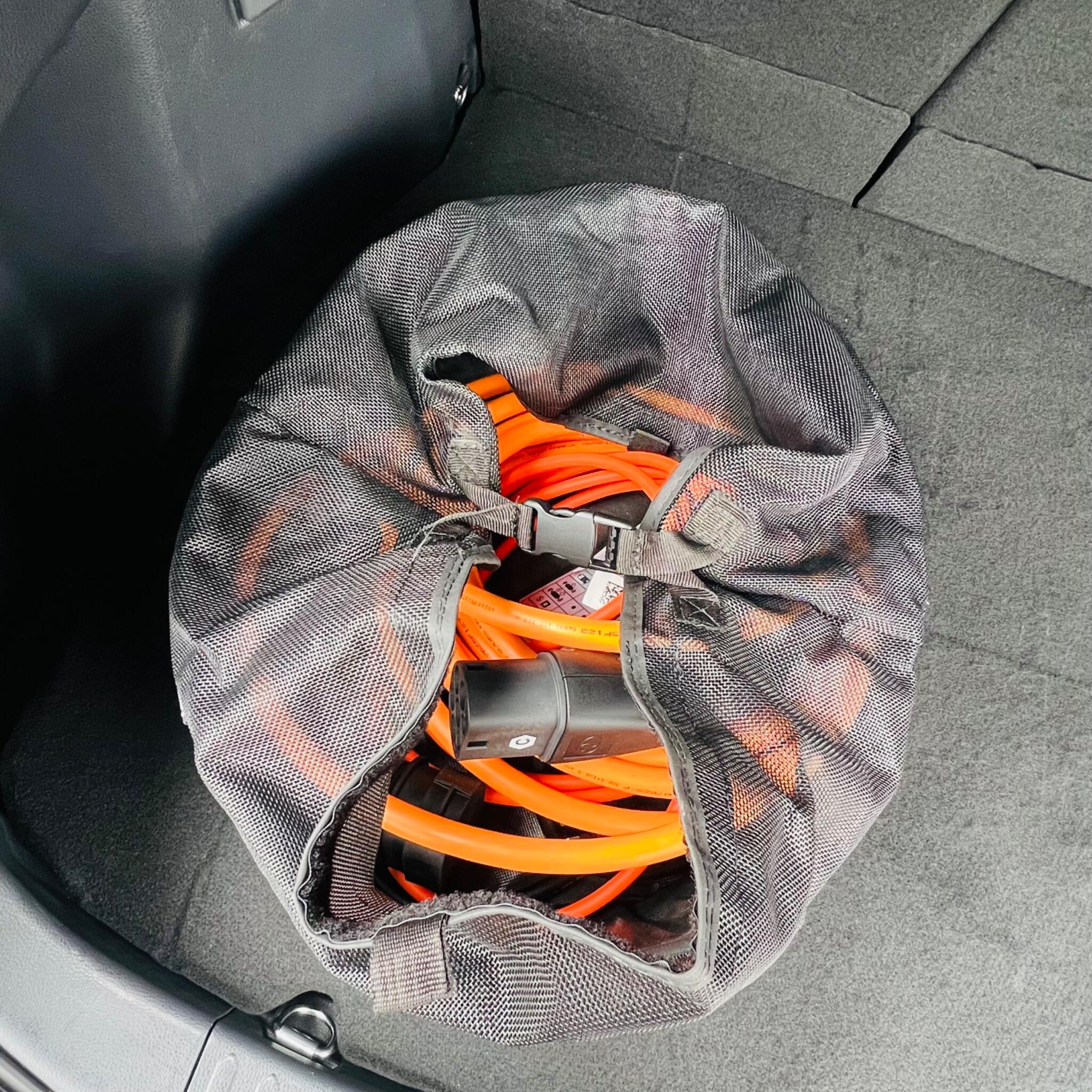 Toyota C-HR view 16