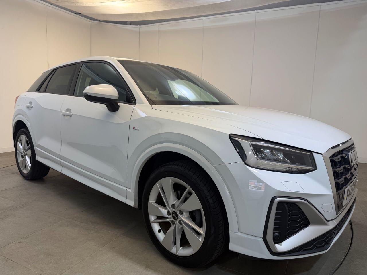 Audi Q2 view 2