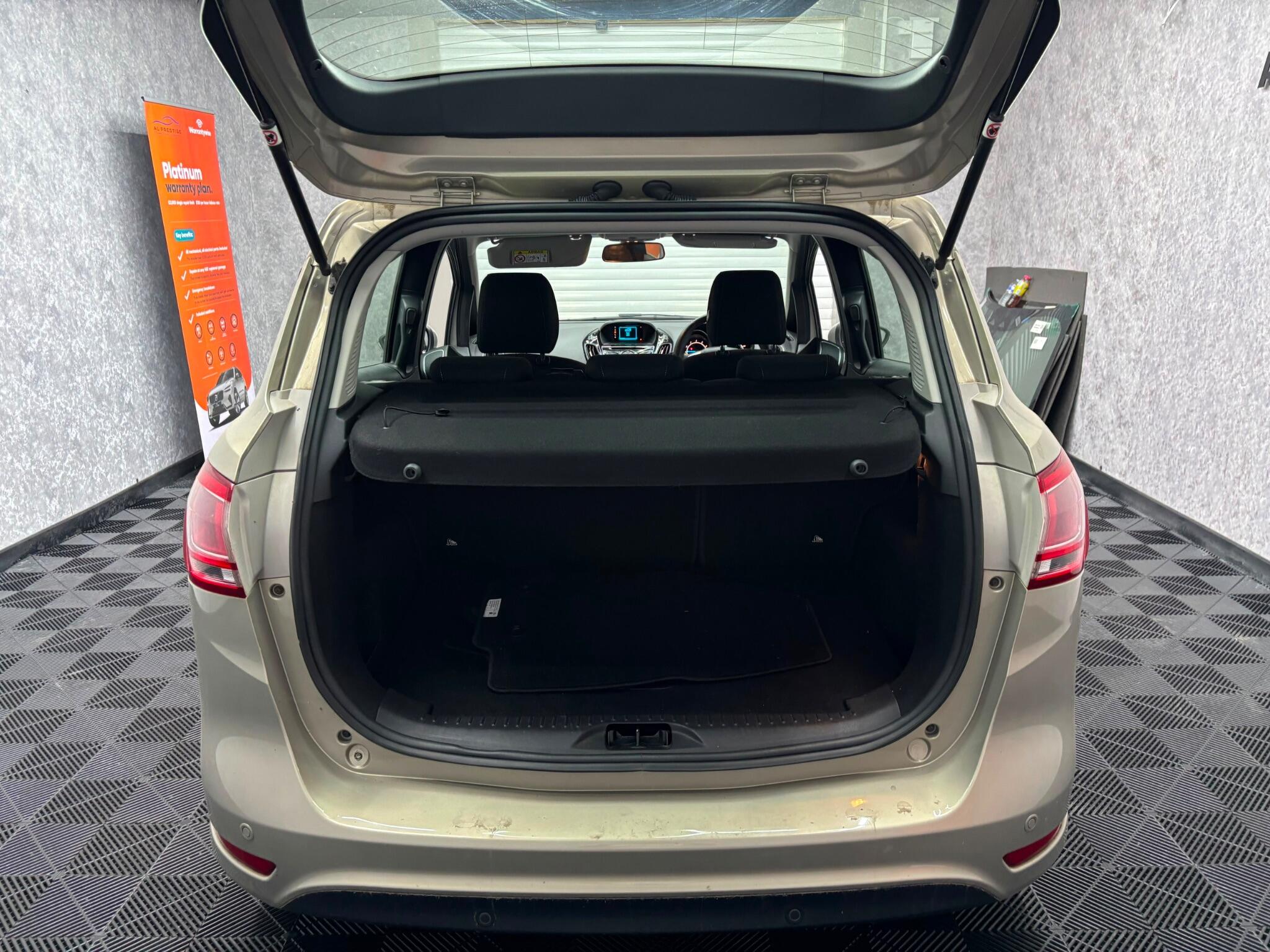 Ford B-Max view 23