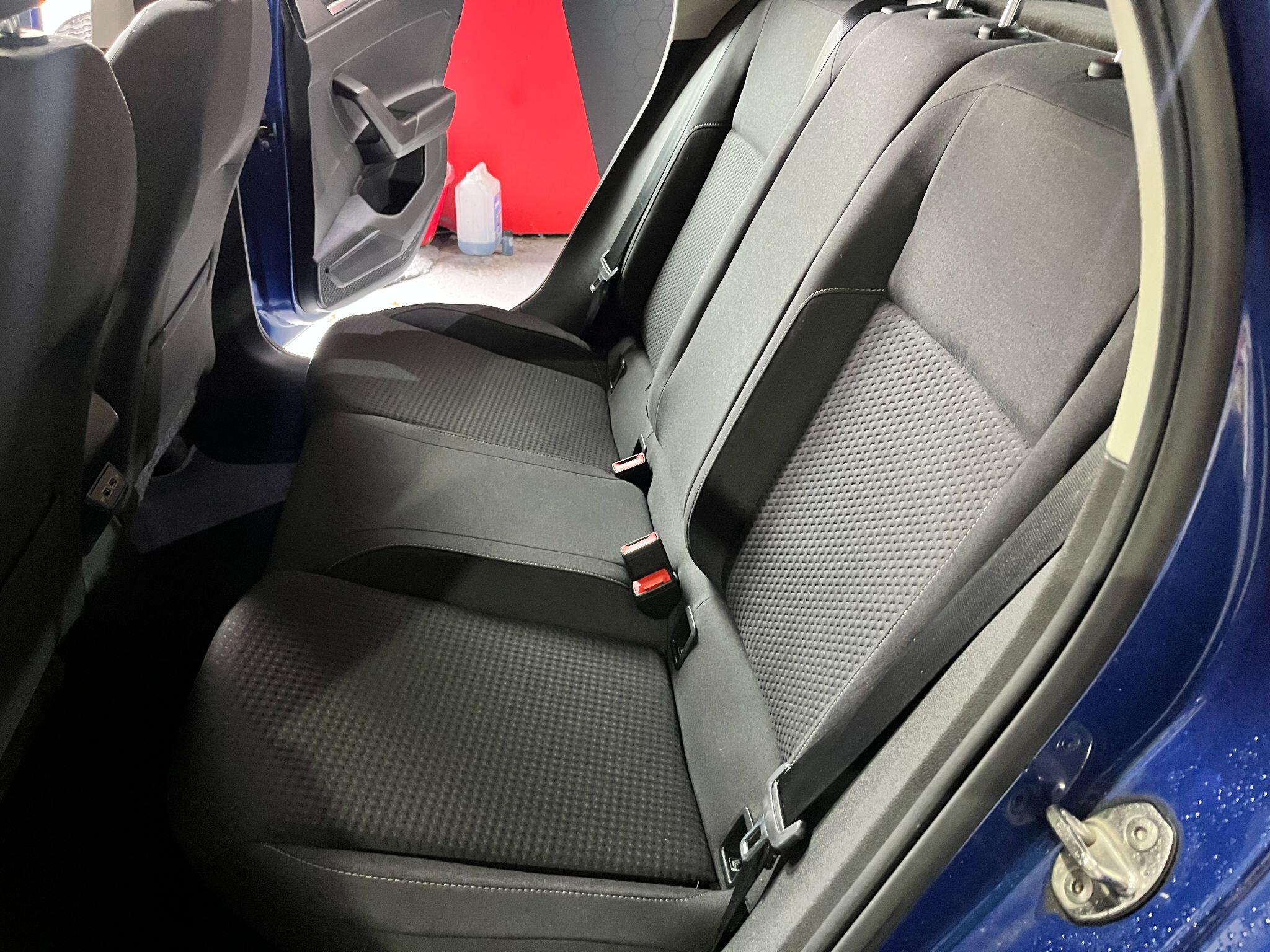 Volkswagen Polo view 22